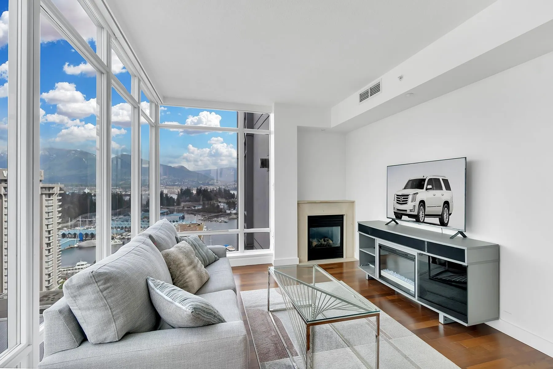 1904 1616 Bayshore Drive