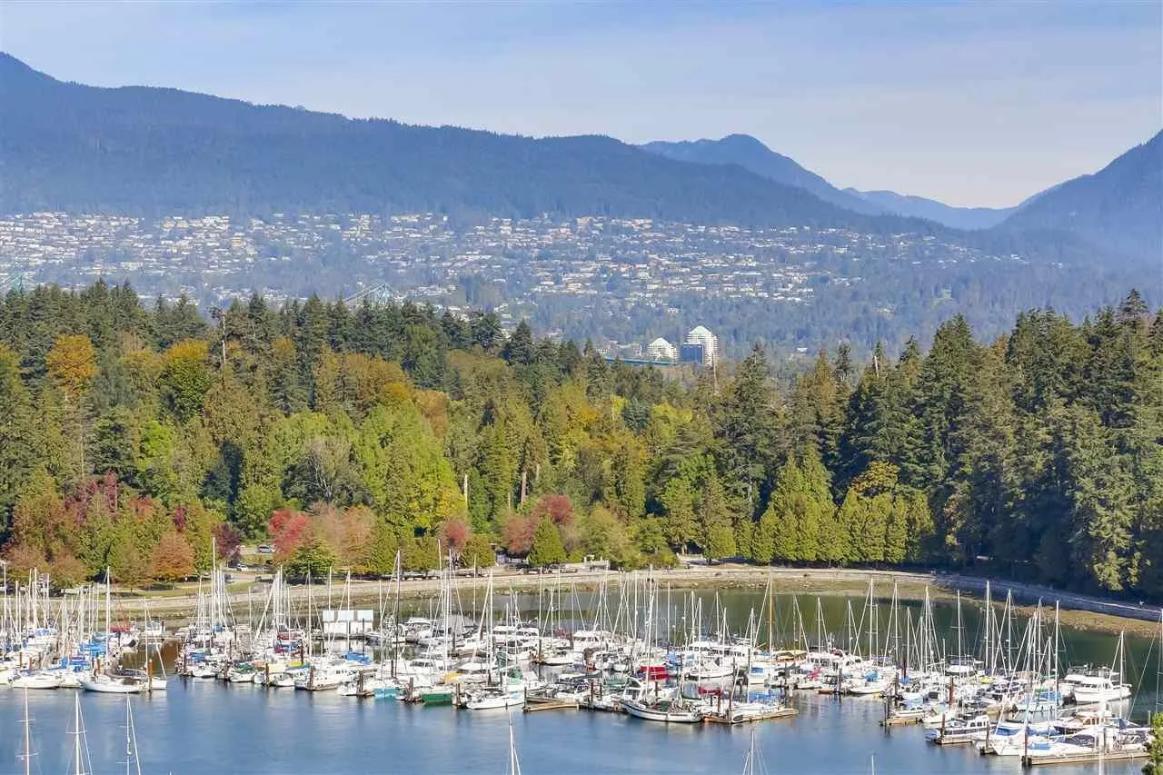 1904 1616 Bayshore Drive