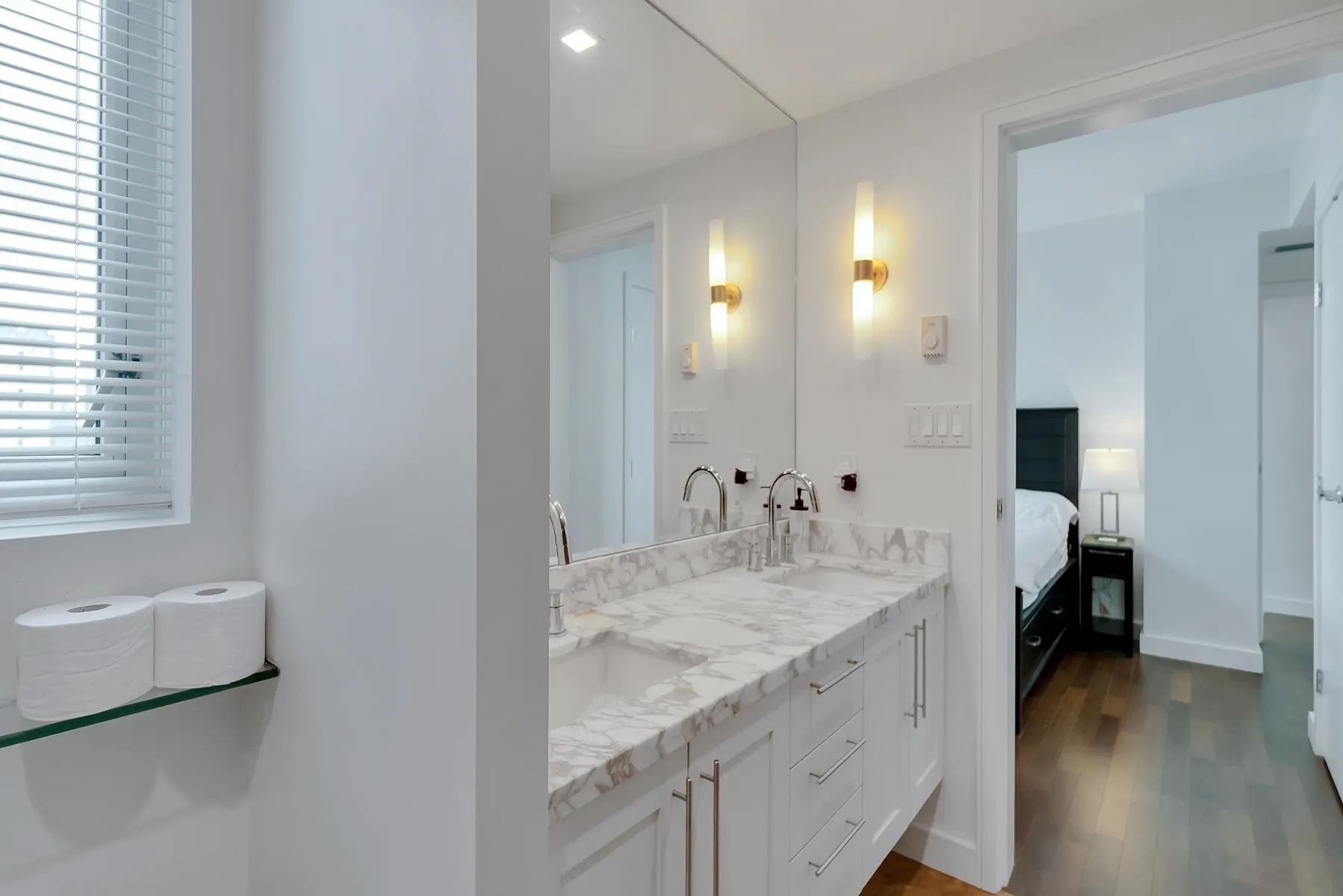 1904 1616 Bayshore Drive