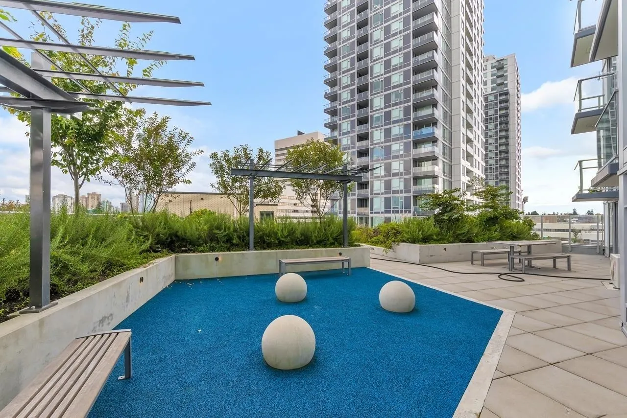 2101 5470 Ormidale Street