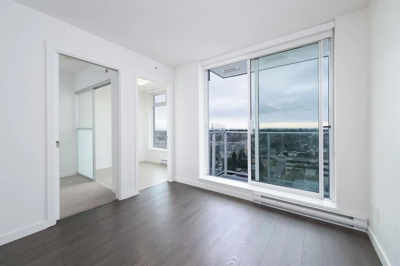 2101 5470 Ormidale Street