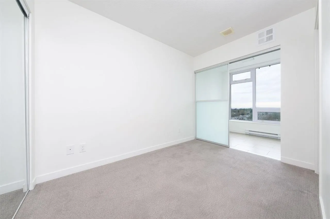 2101 5470 Ormidale Street