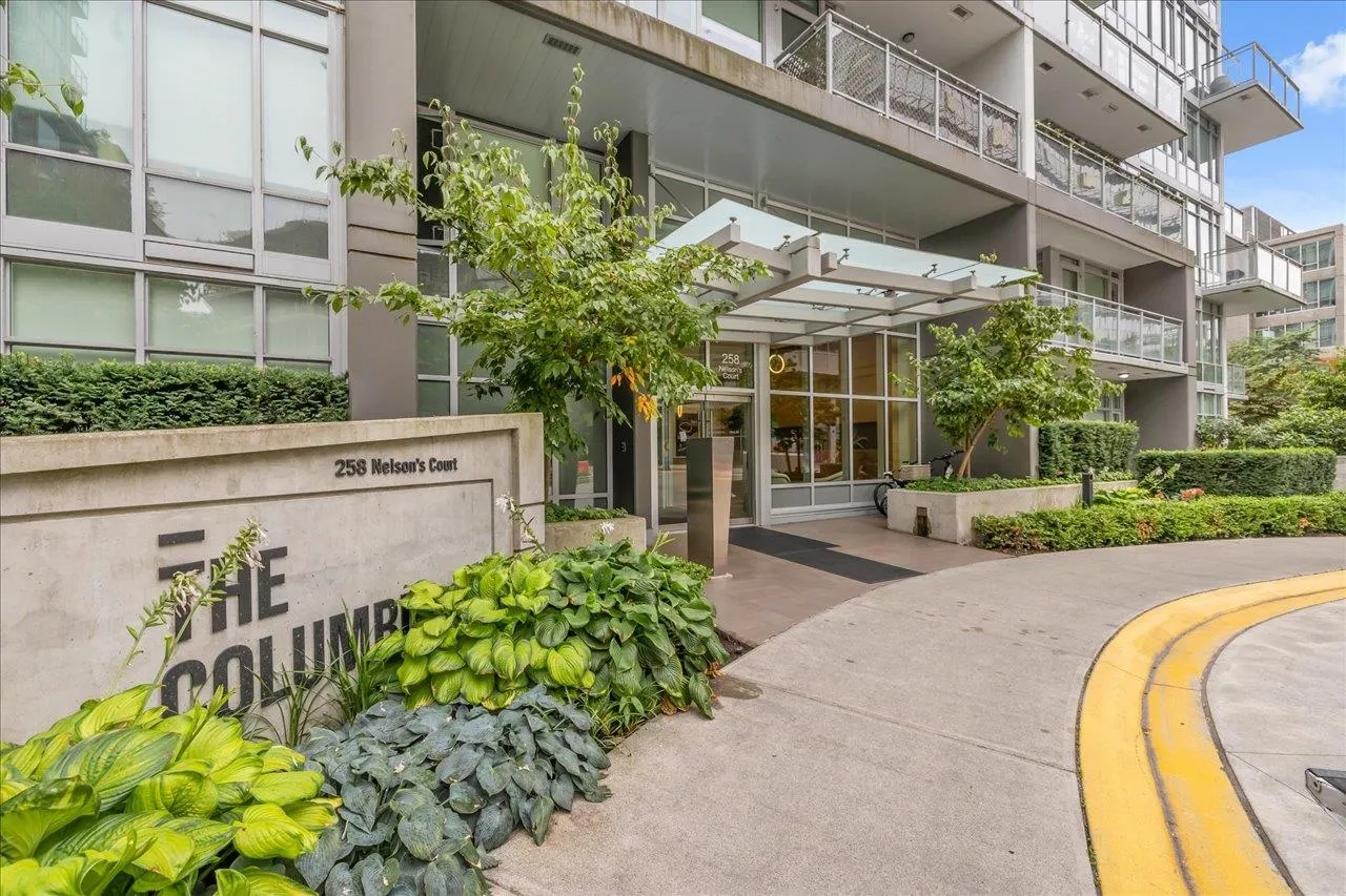 607 258 Nelson's Court