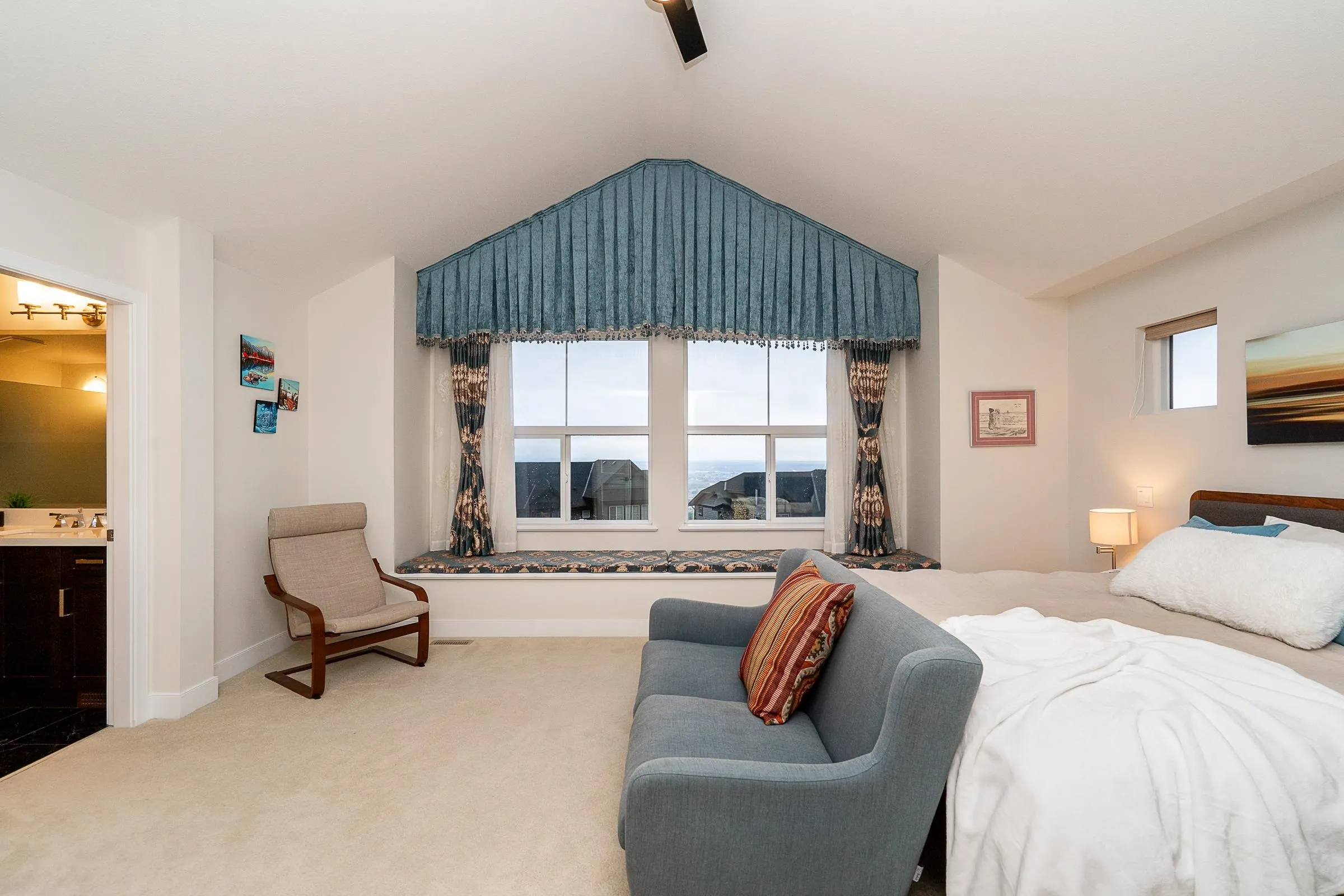 1468 Strawline Hill Street