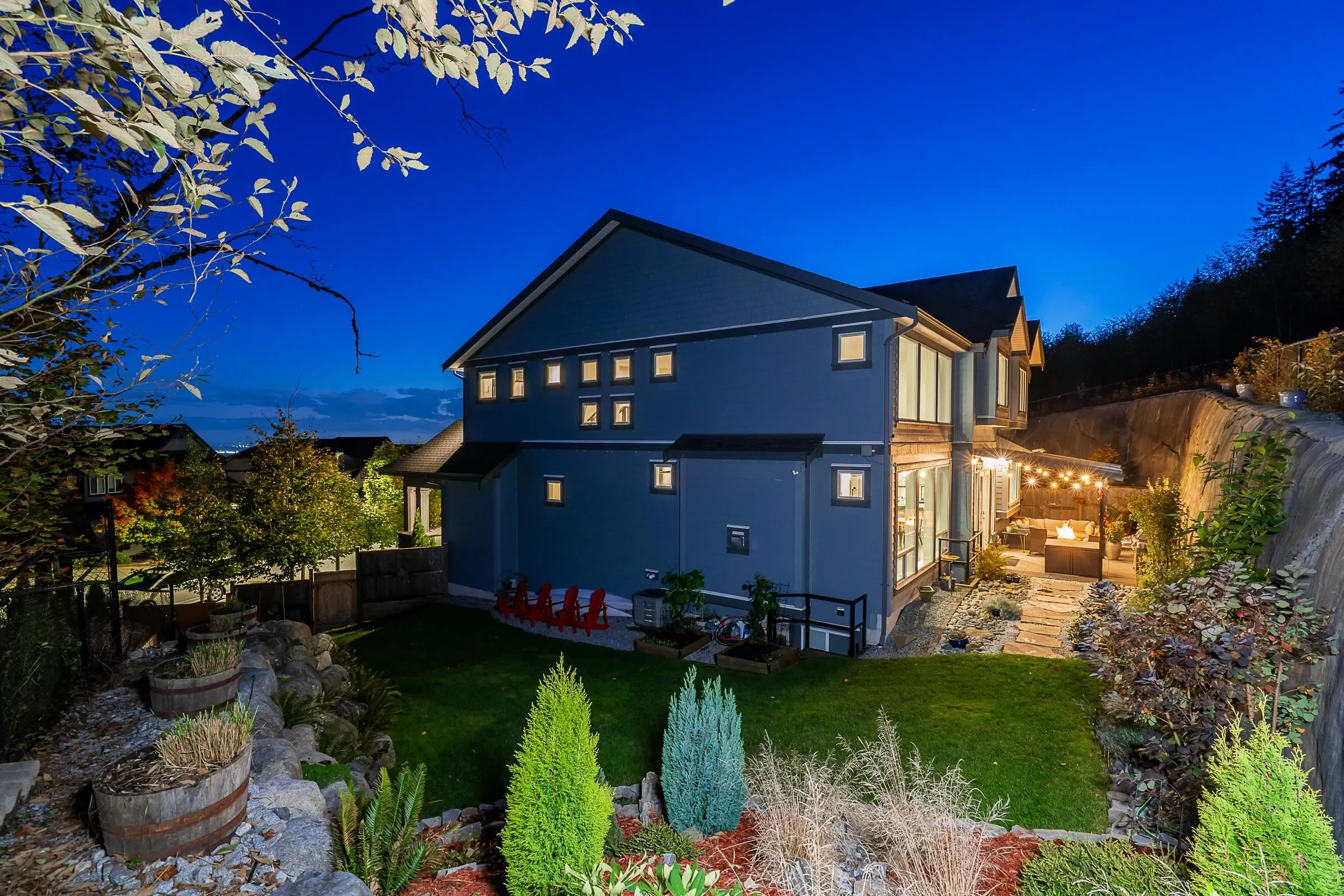 1468 Strawline Hill Street