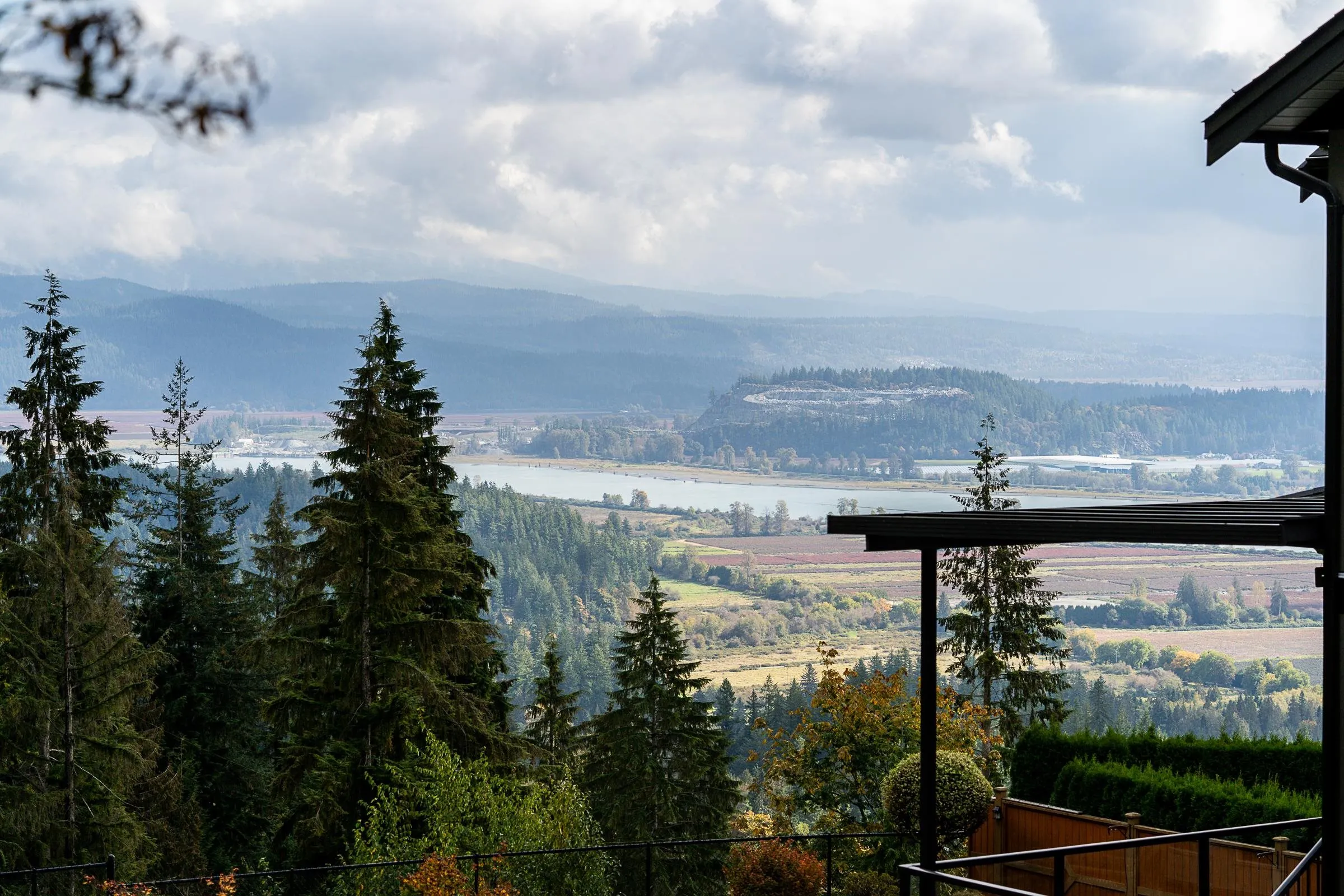 1468 Strawline Hill Street