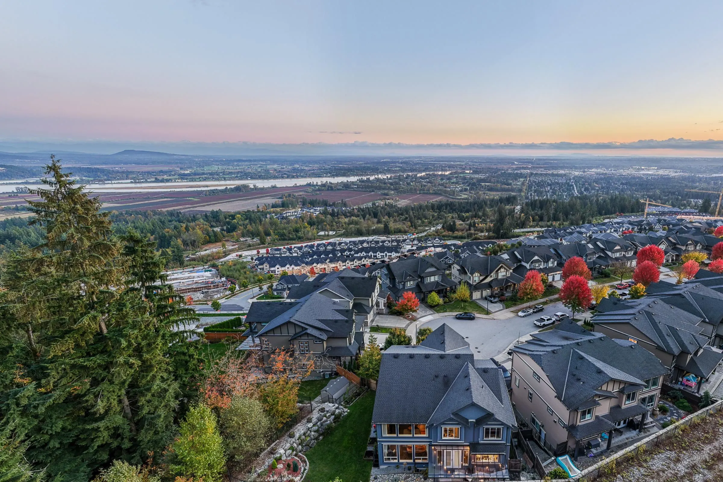 1468 Strawline Hill Street