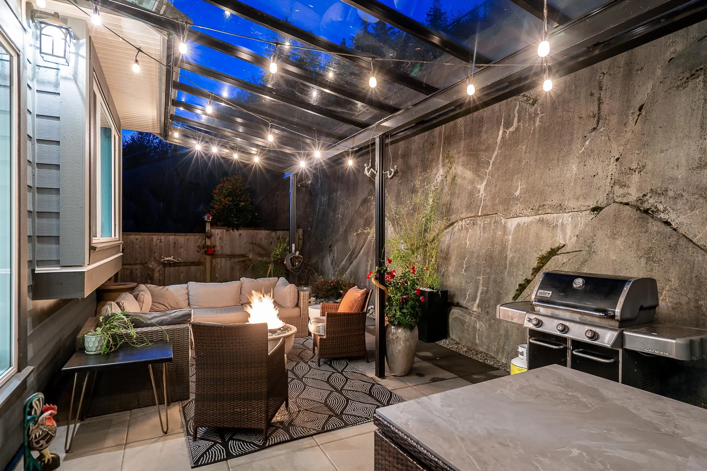 1468 Strawline Hill Street