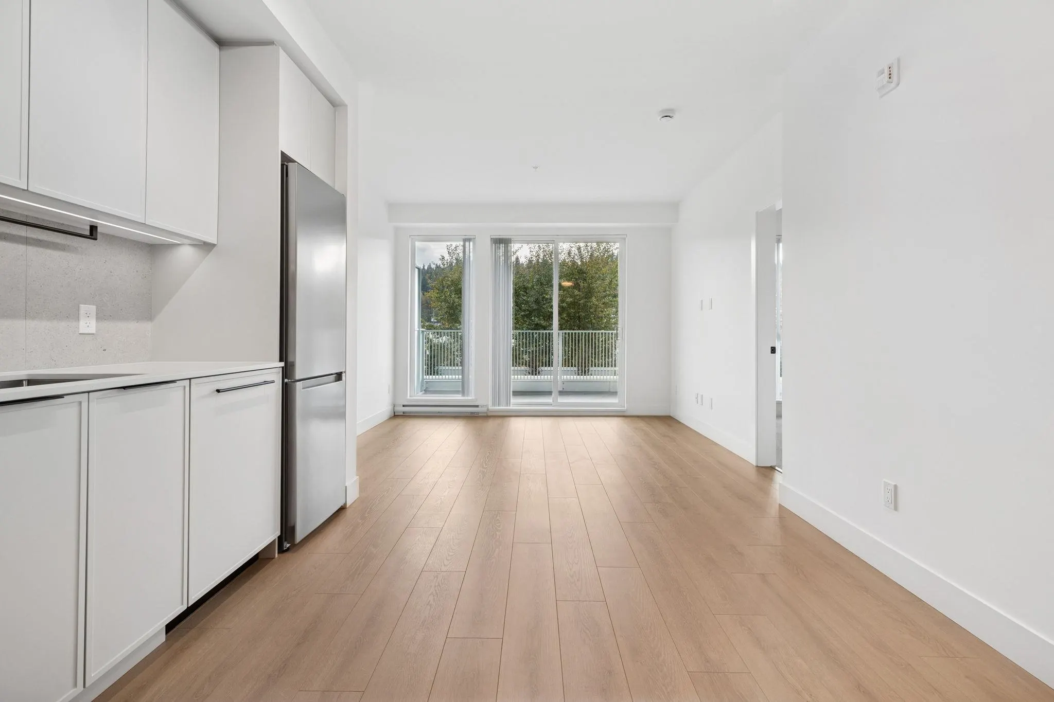 307 3075 Murray Street