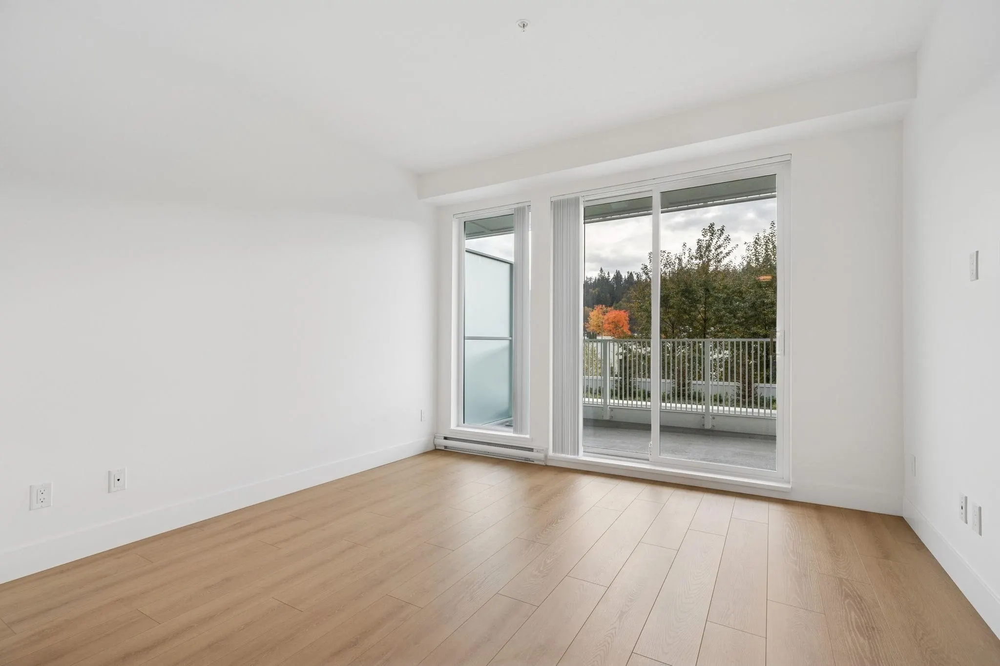 307 3075 Murray Street