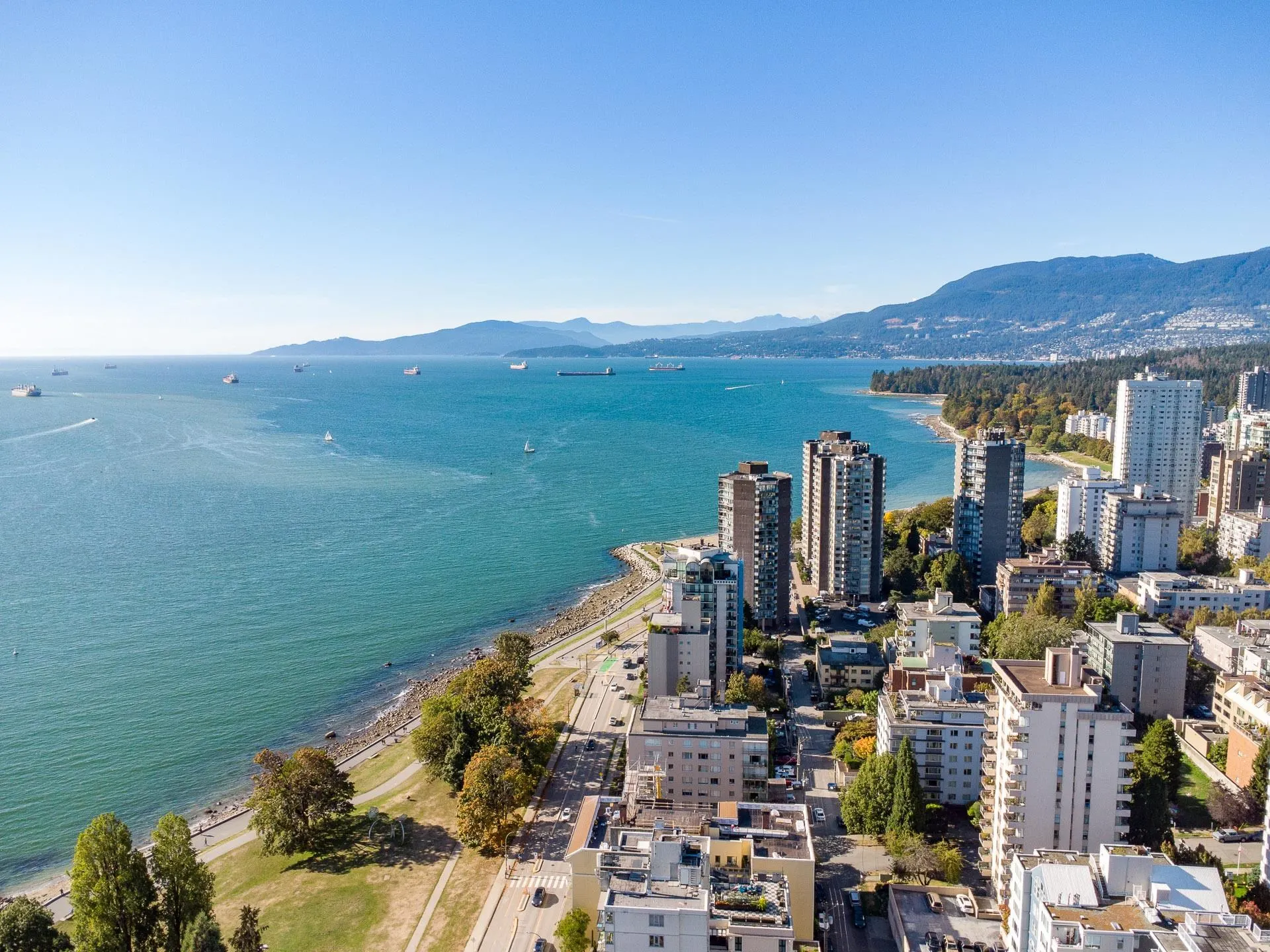 804 1330 Harwood Street