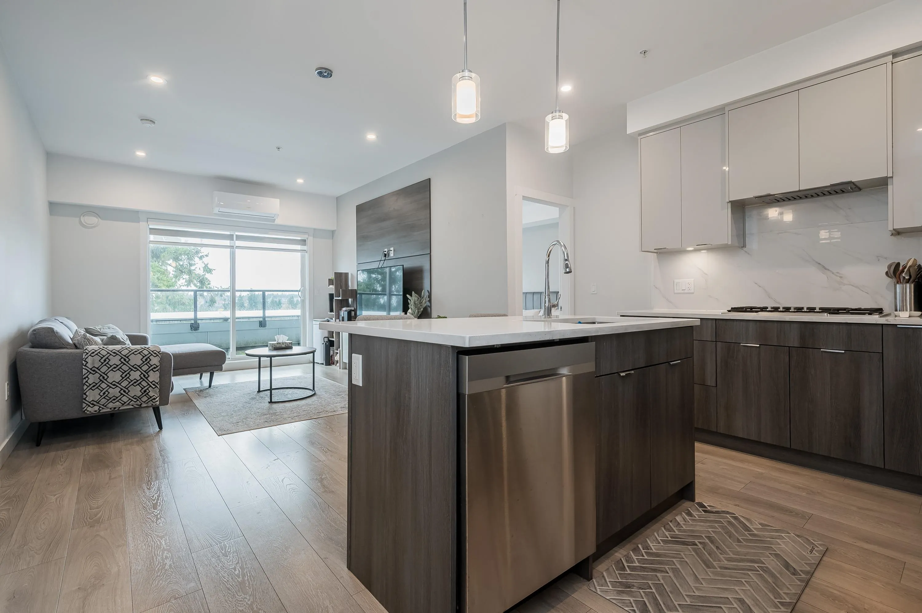 A503 14468 72 Avenue