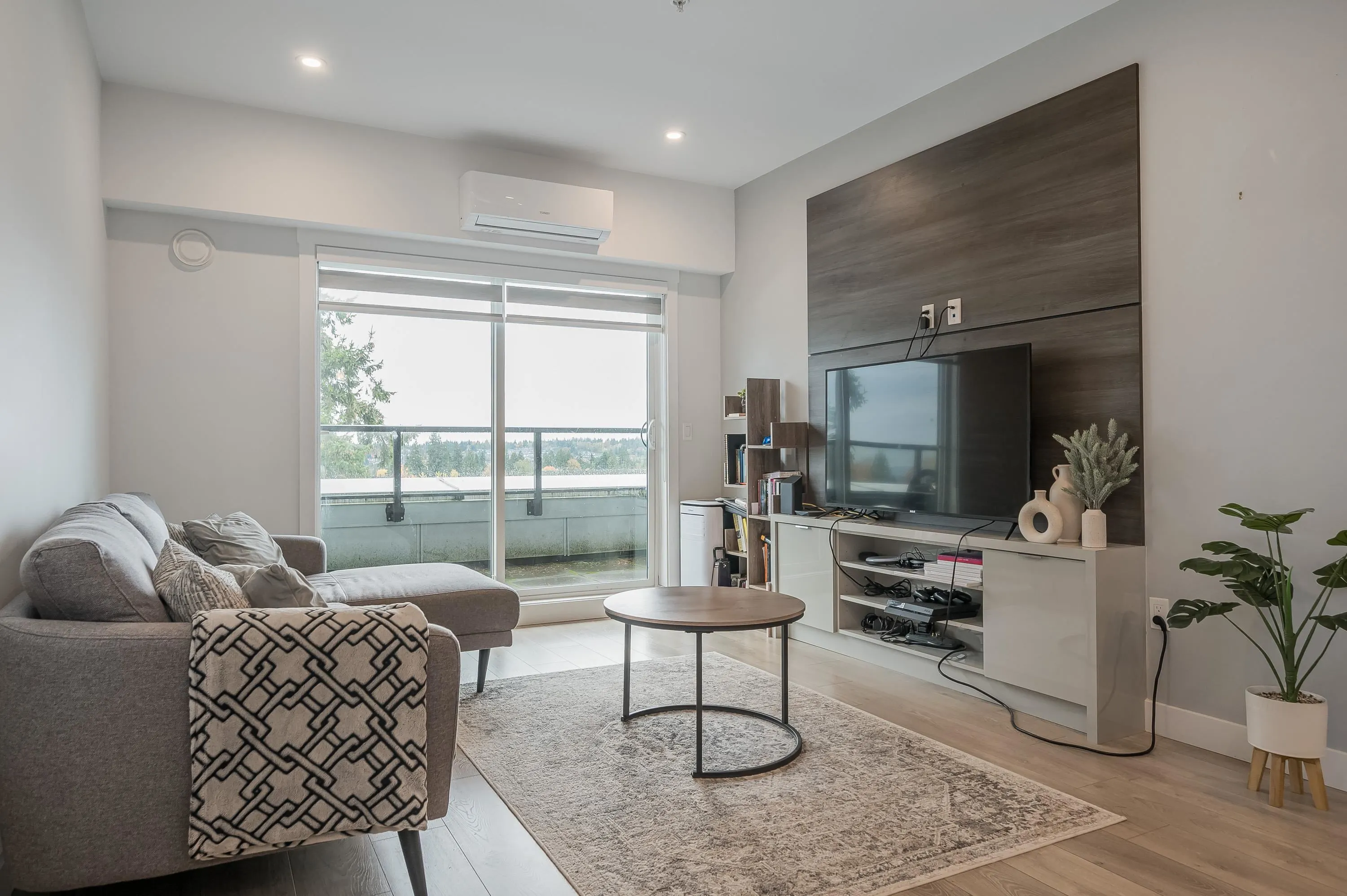 A503 14468 72 Avenue