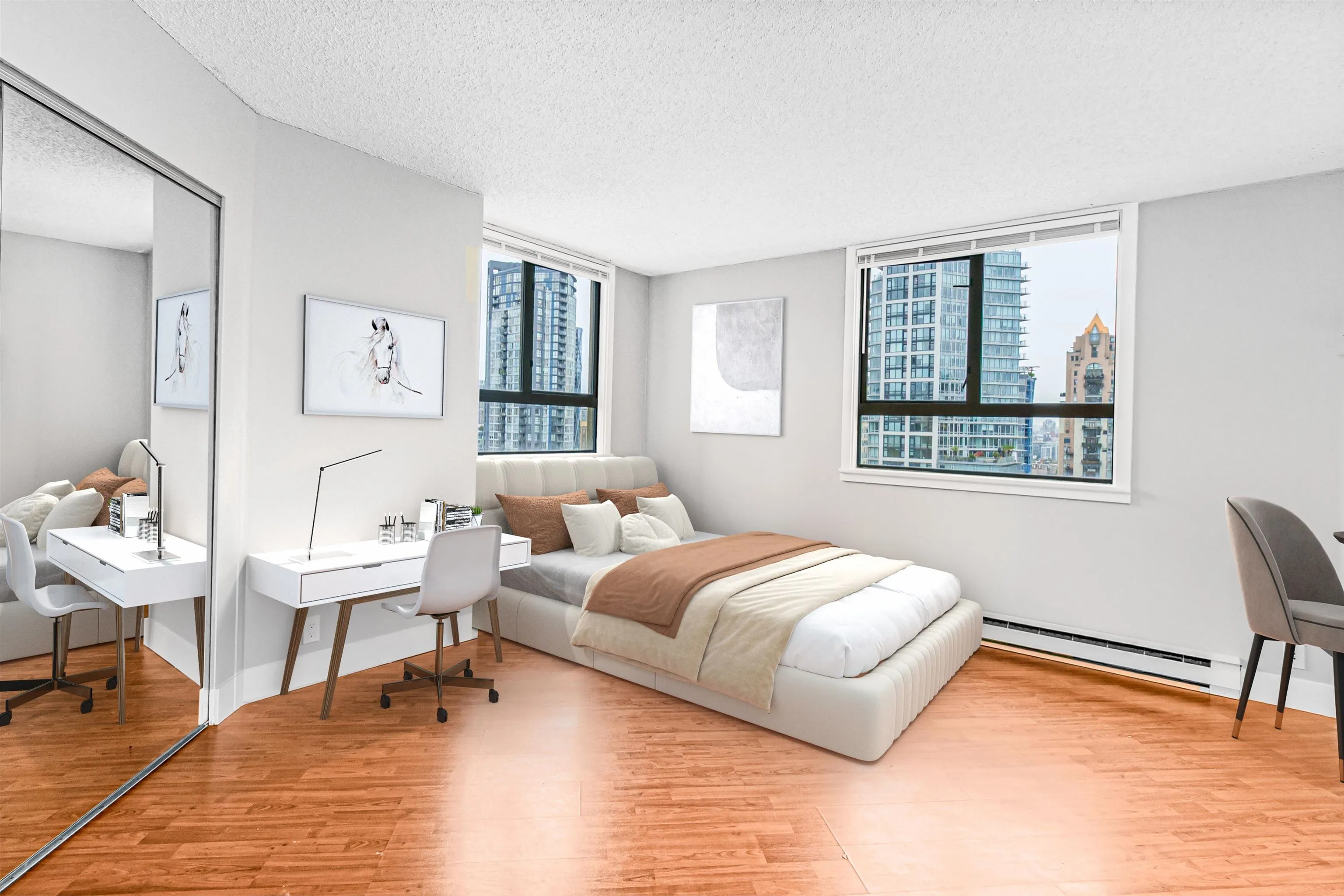 1506 789 Drake Street