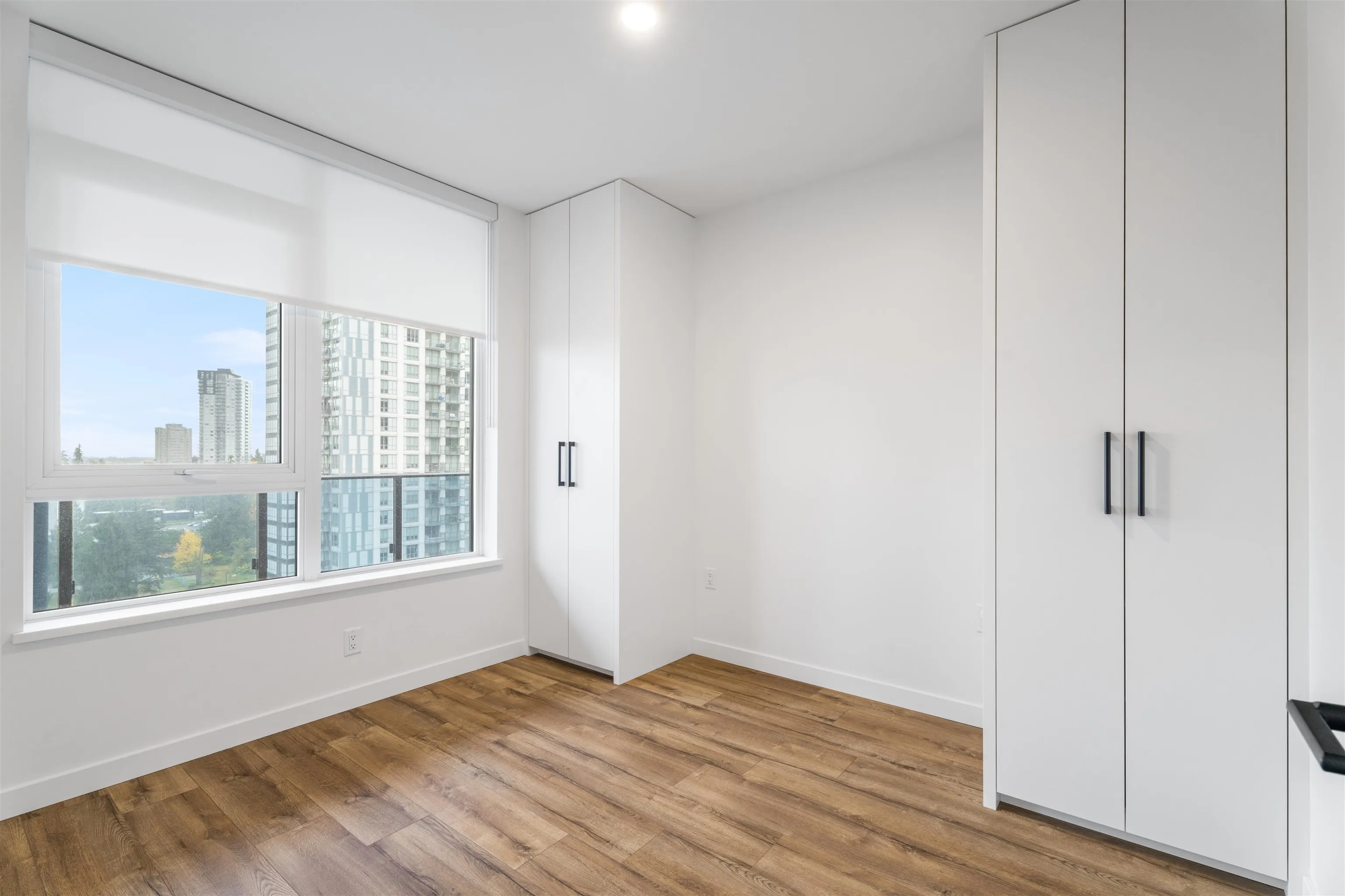 1409 10448 University Drive