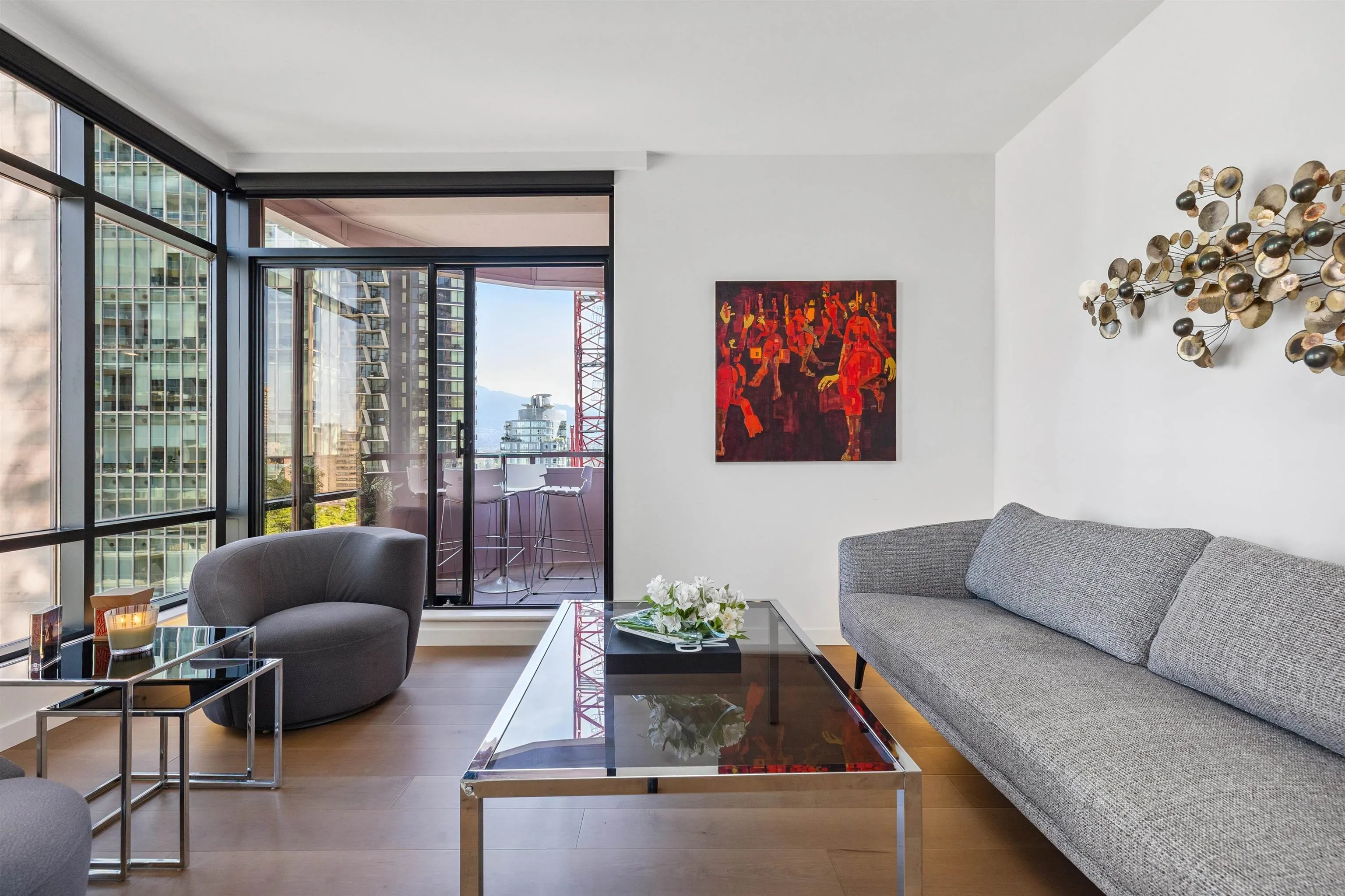 8C 1500 Alberni Street