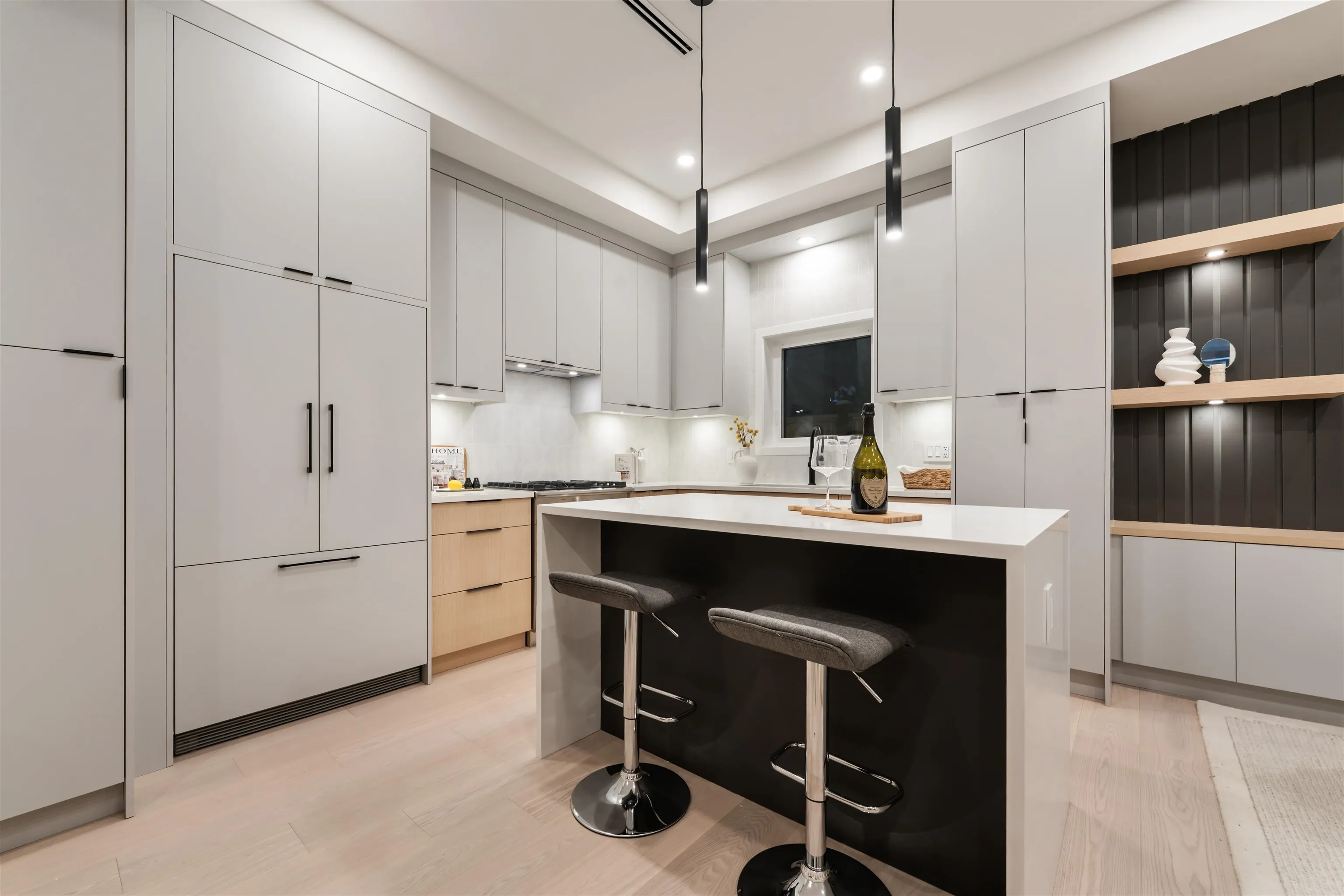 1 1259 Renfrew Street