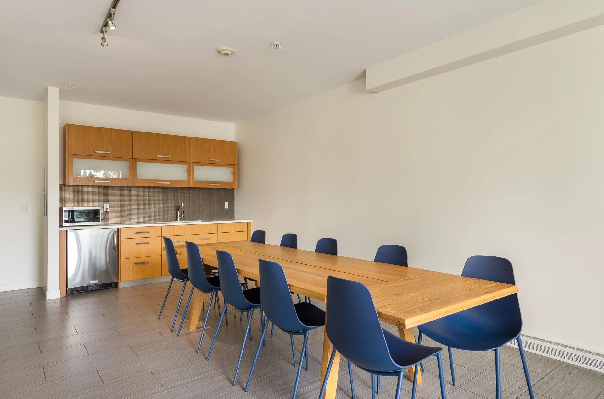 218 3333 Main Street