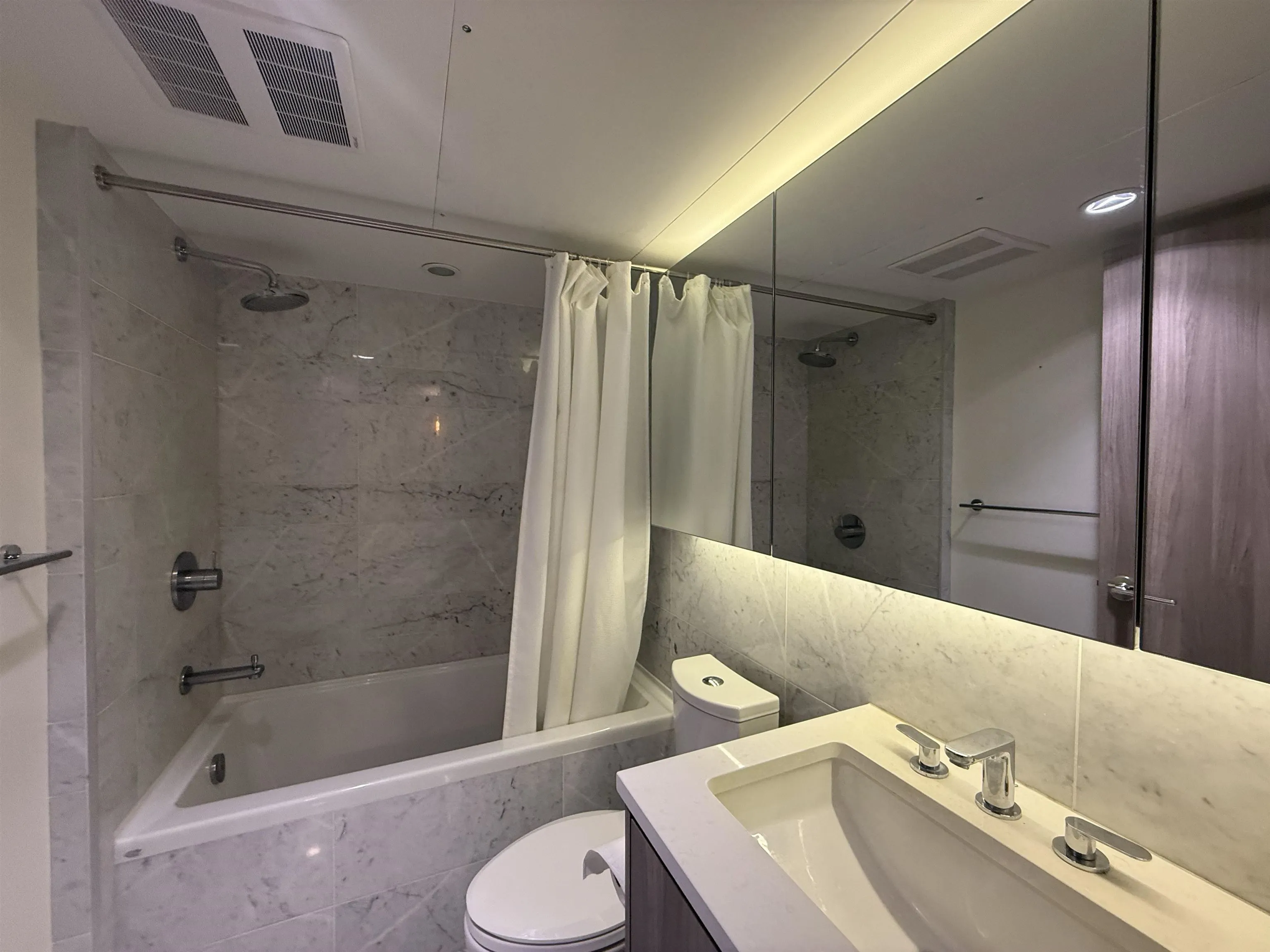 815 433 SW Marine Drive