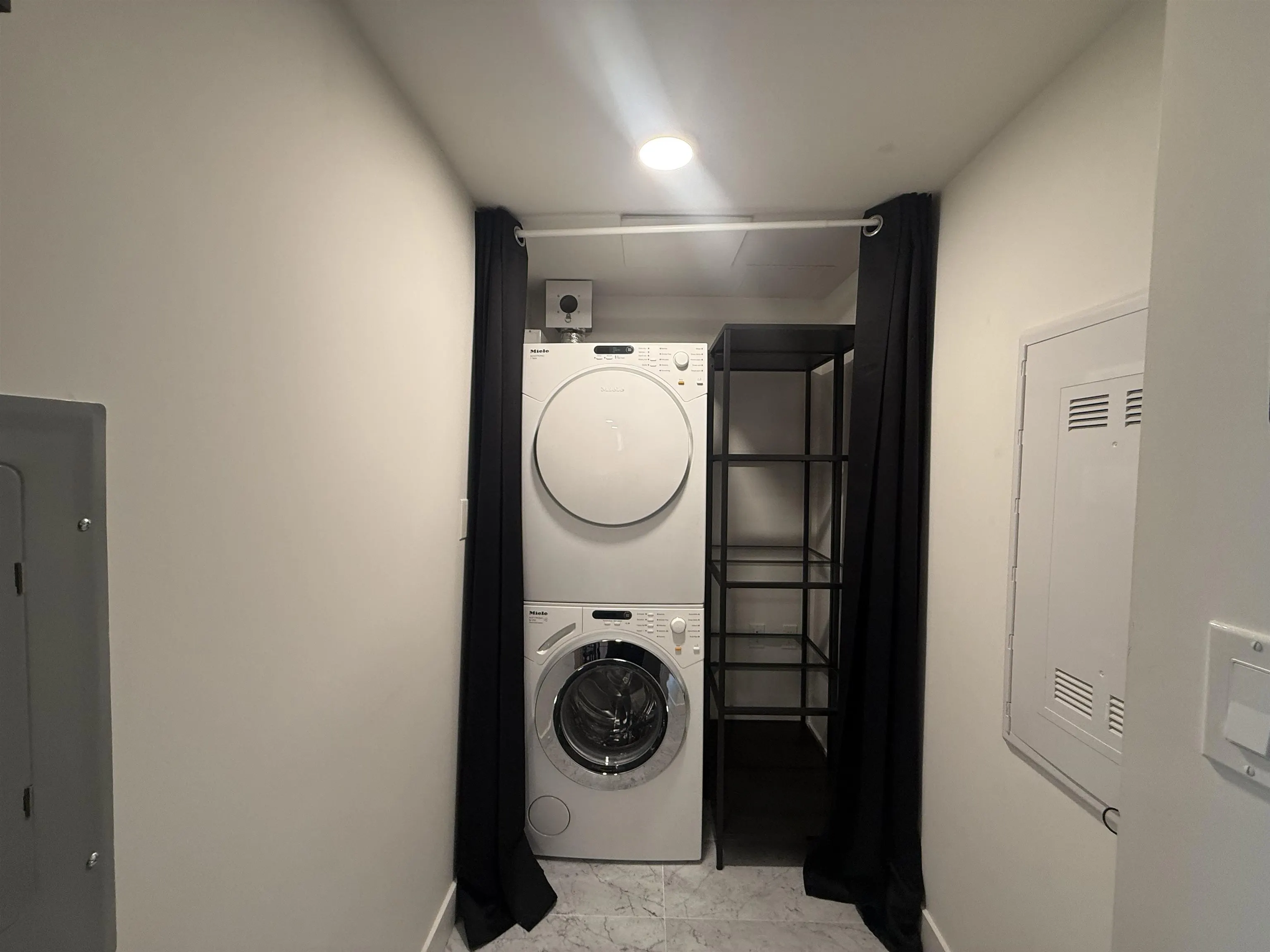 815 433 SW Marine Drive