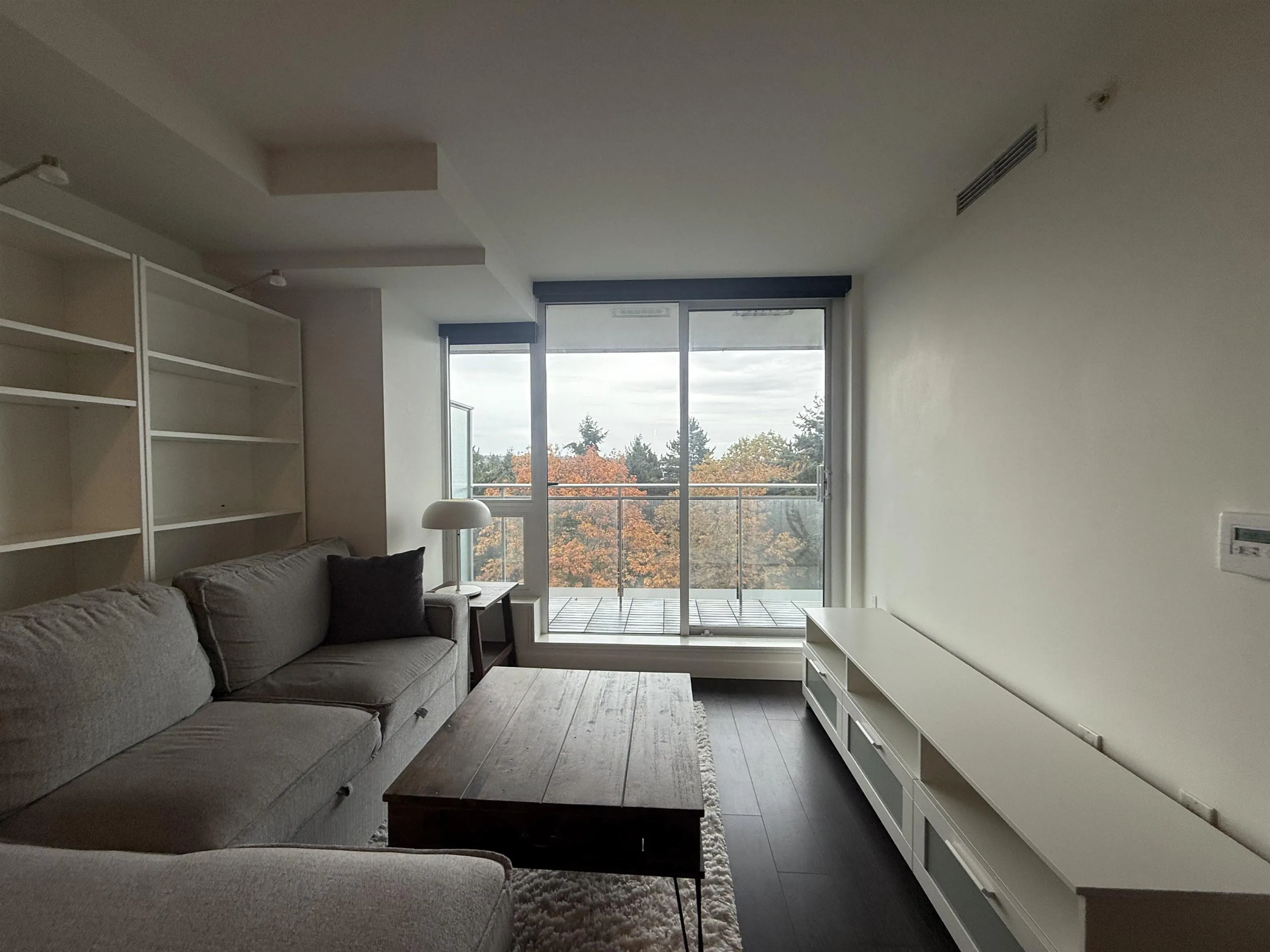 815 433 SW Marine Drive