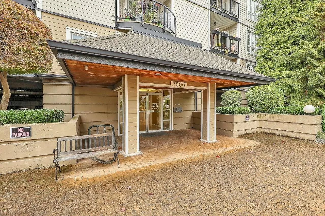 307 7500 Minoru Boulevard