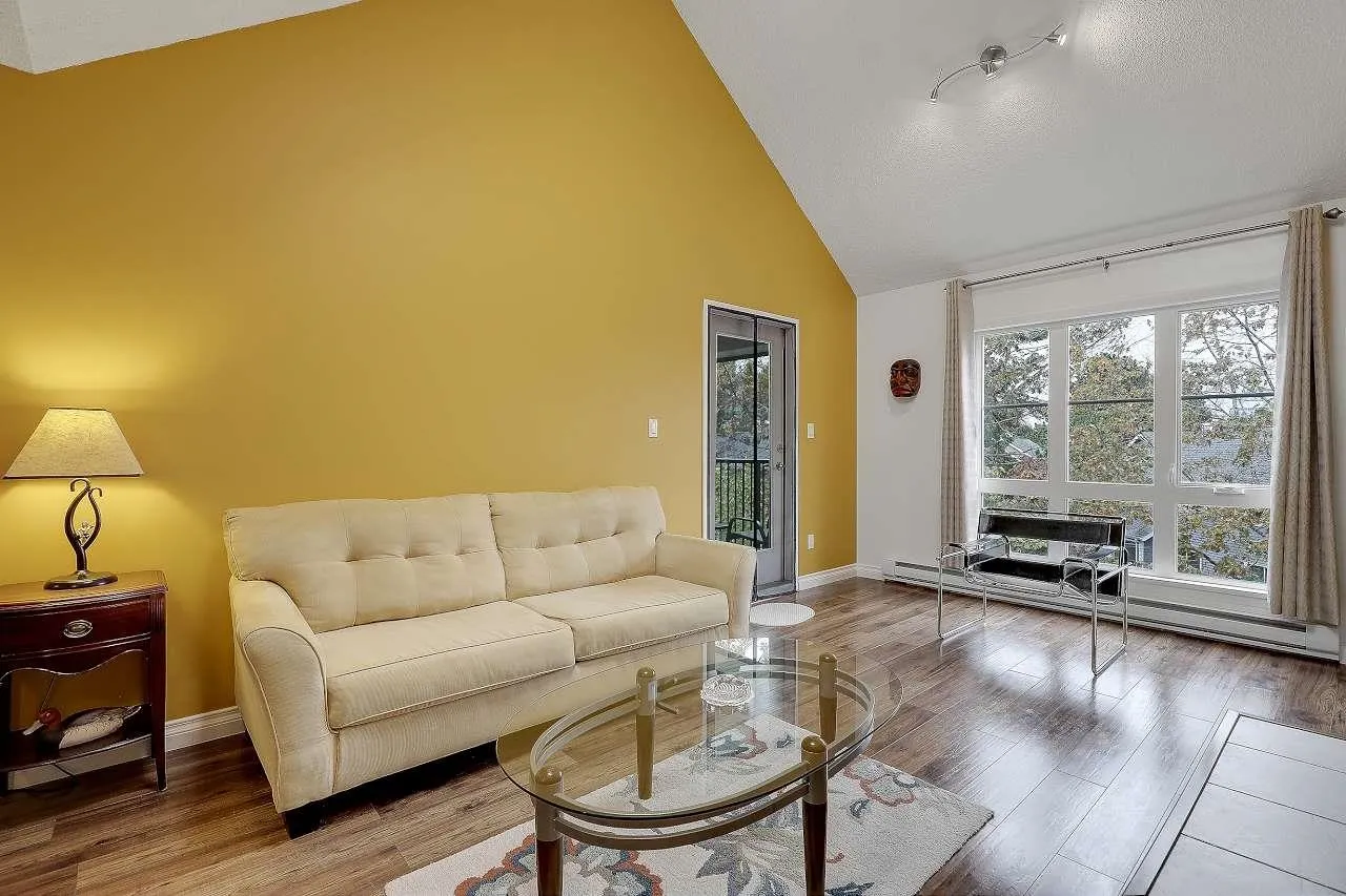 307 7500 Minoru Boulevard