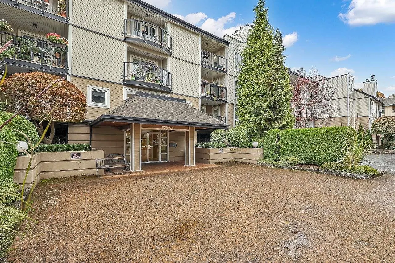 307 7500 Minoru Boulevard