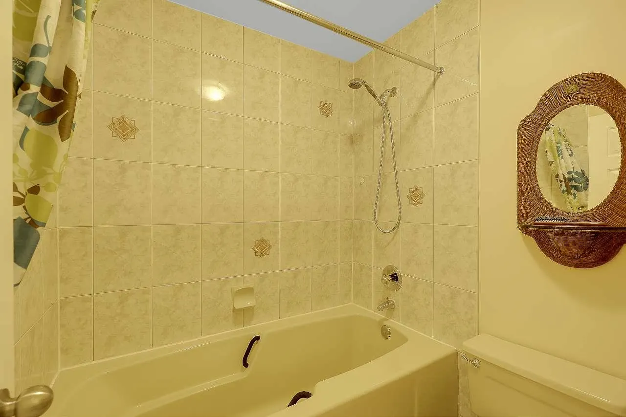 307 7500 Minoru Boulevard