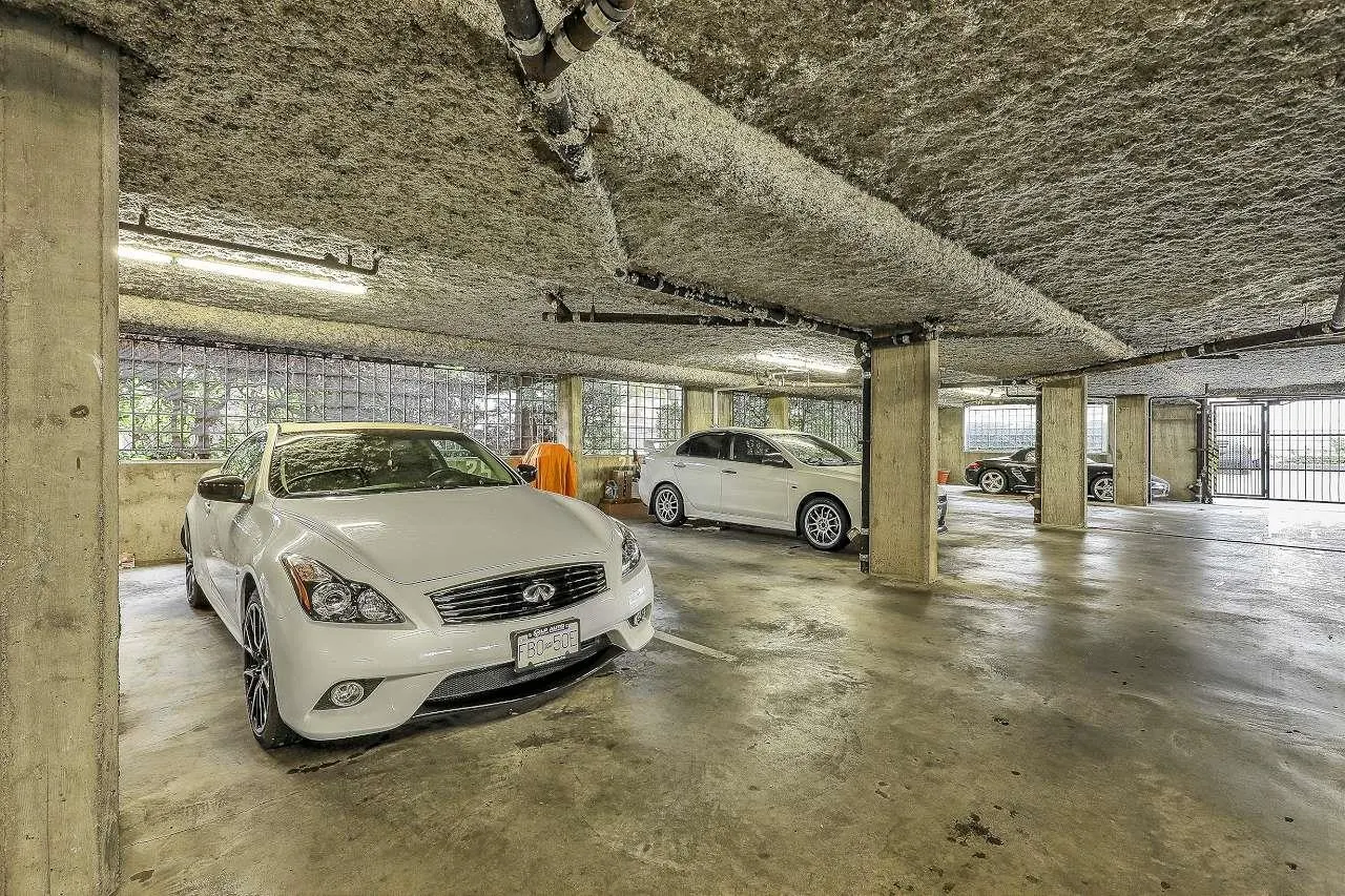 307 7500 Minoru Boulevard