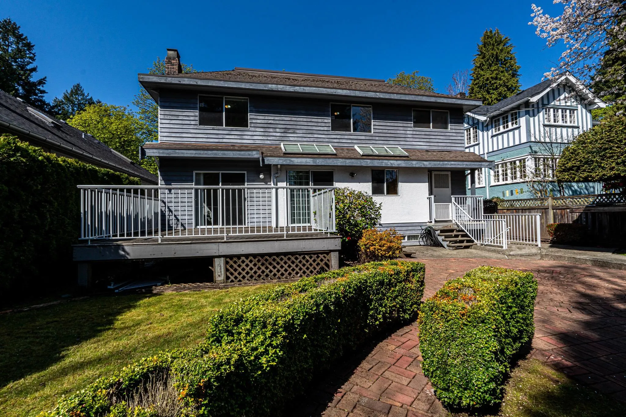 6056 Trafalgar Street