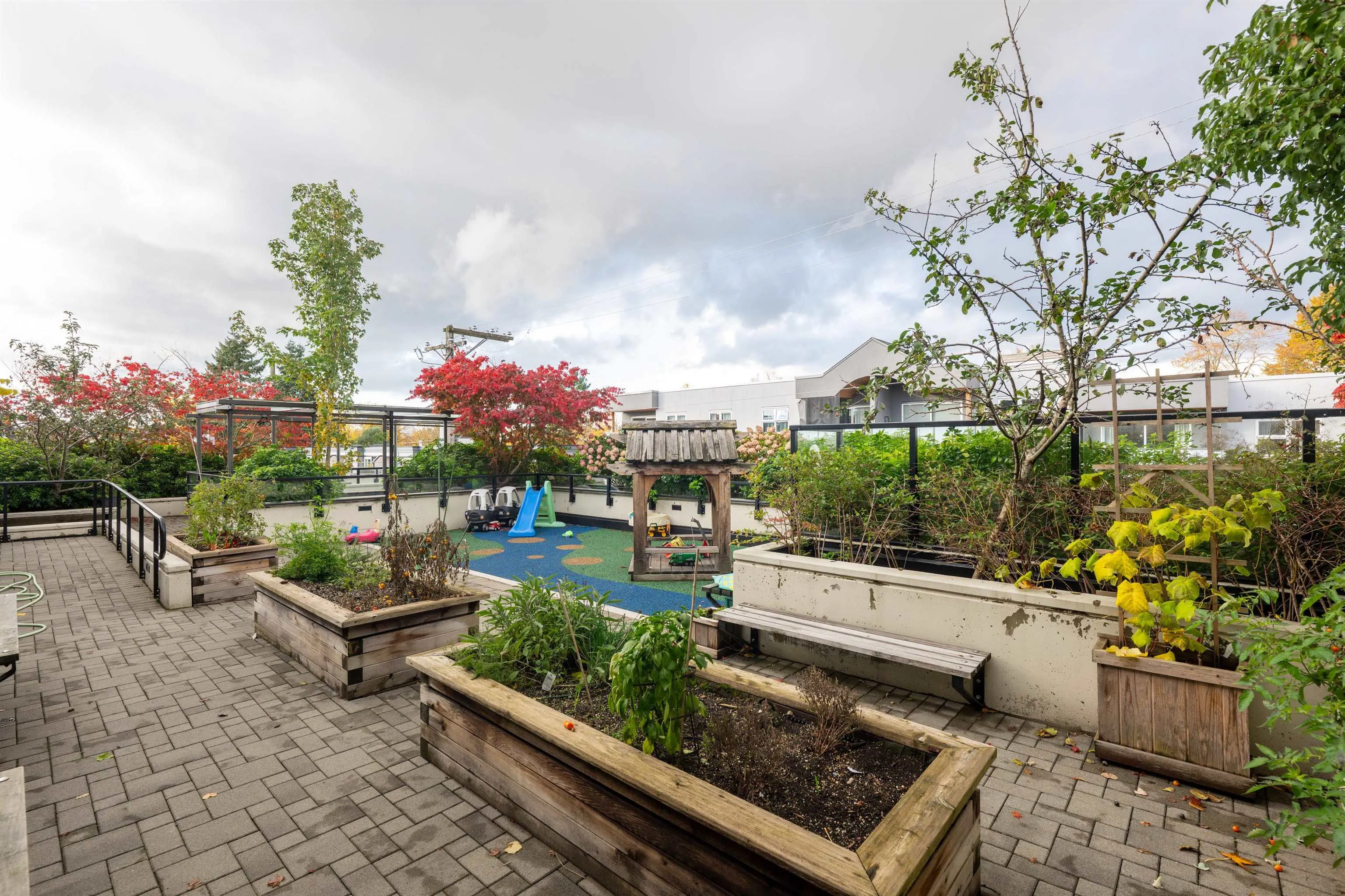 406 2477 Carolina Street