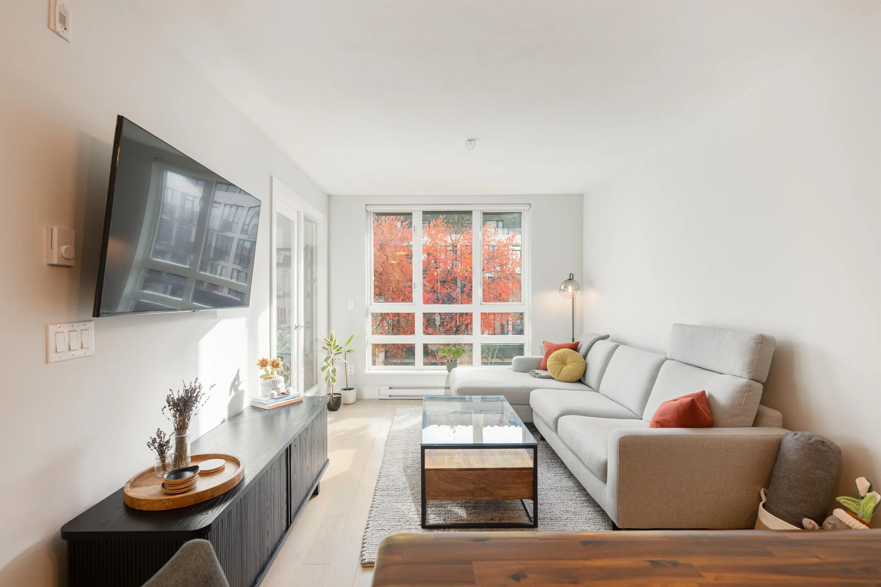 406 2477 Carolina Street