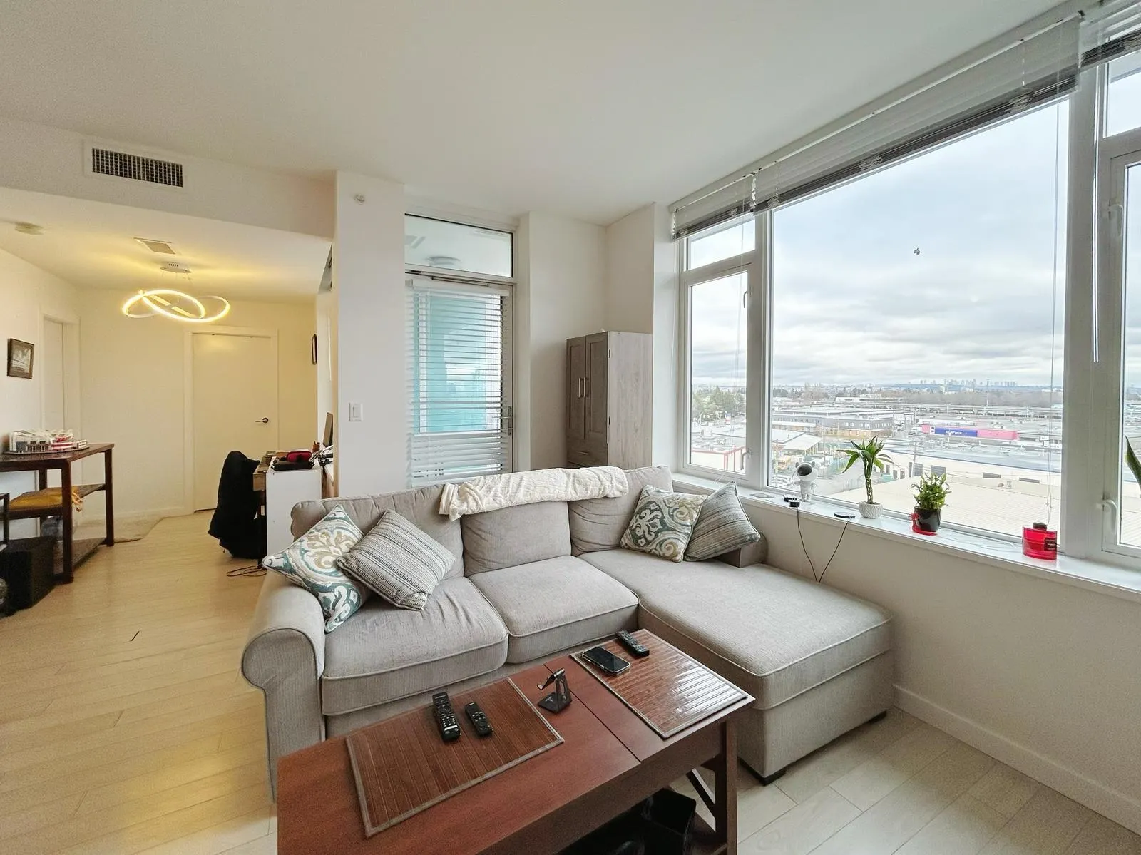 801 5619 Cedarbridge Way