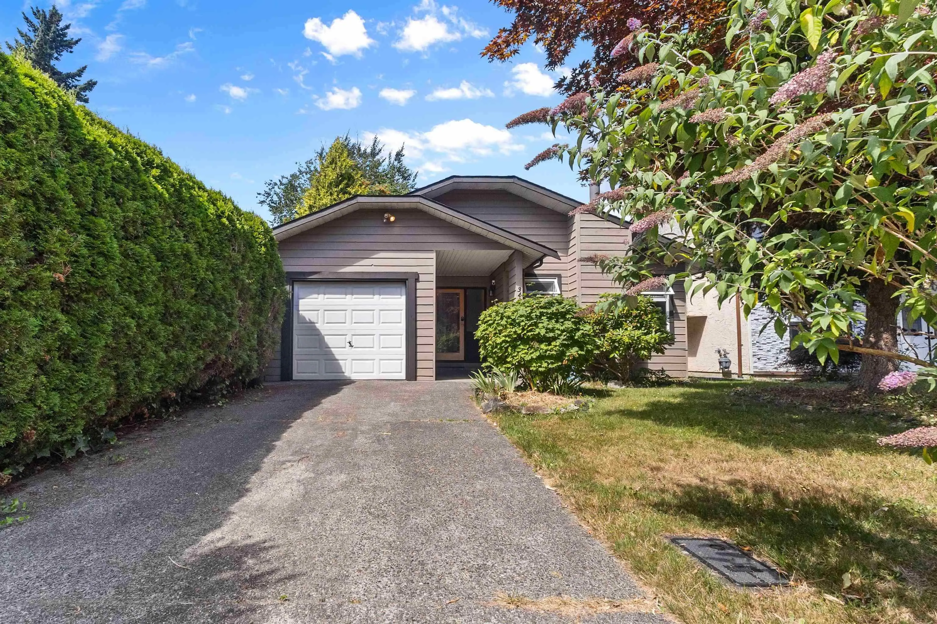 34899 Glenn Mountain Drive