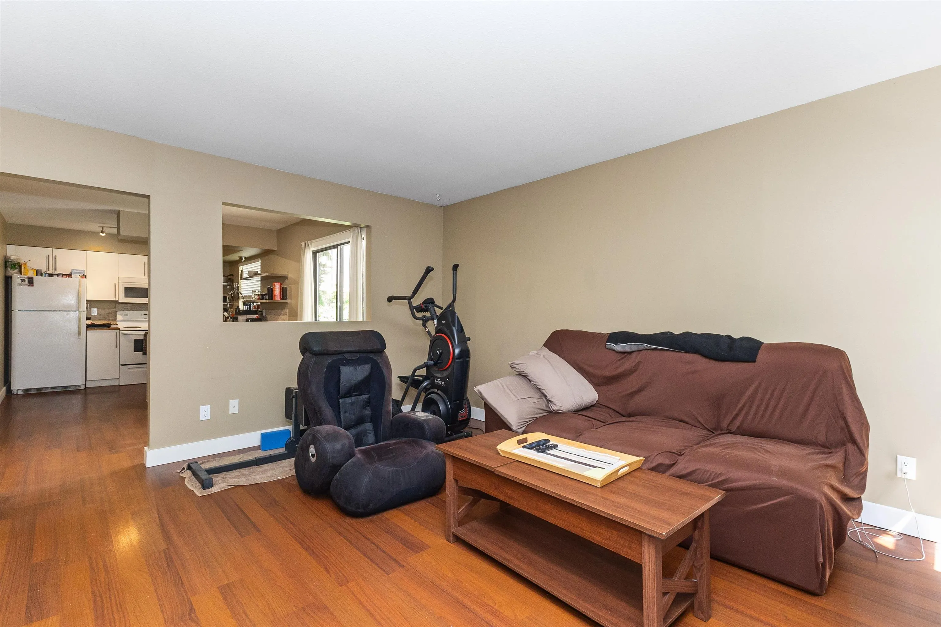 34899 Glenn Mountain Drive