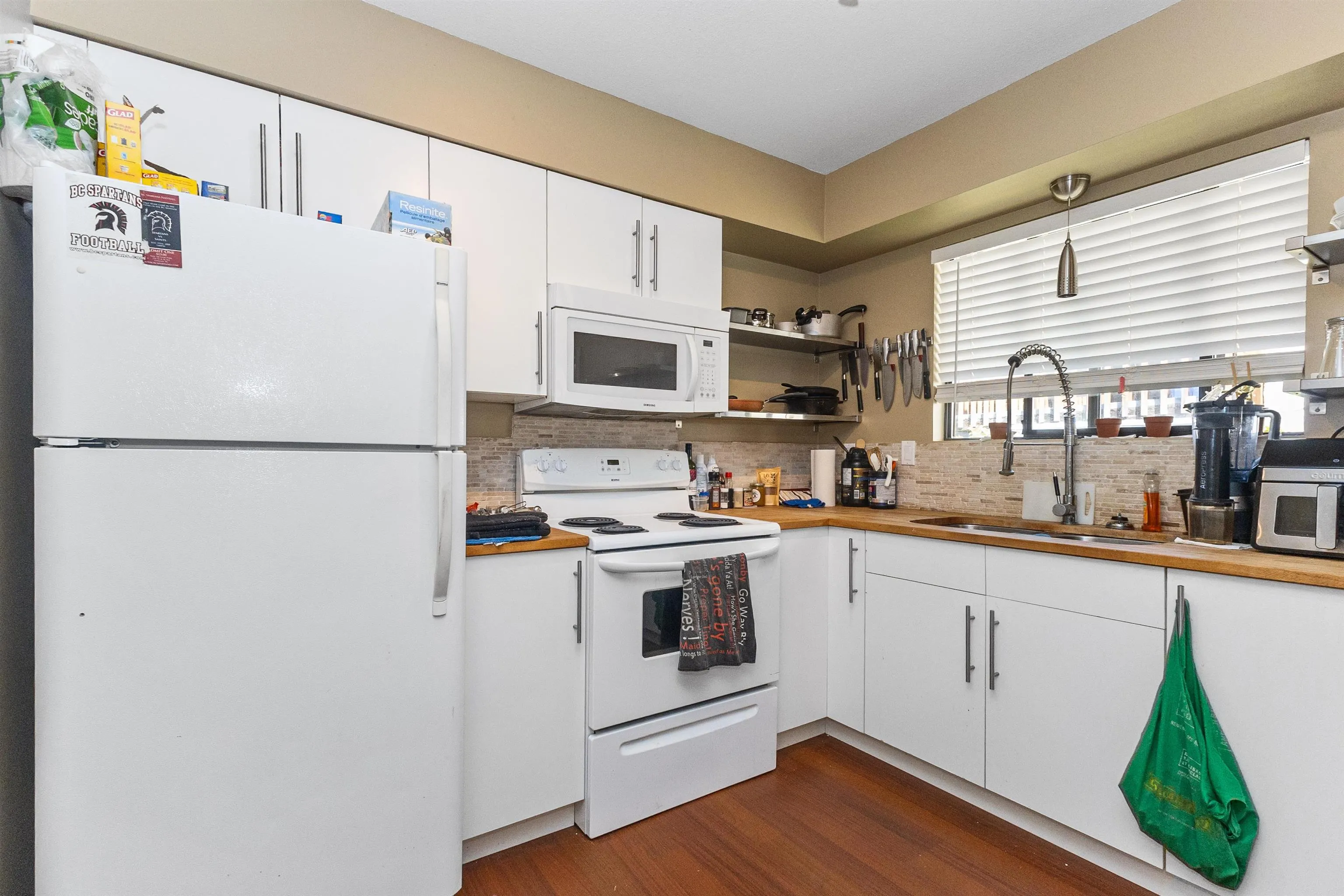 34899 Glenn Mountain Drive