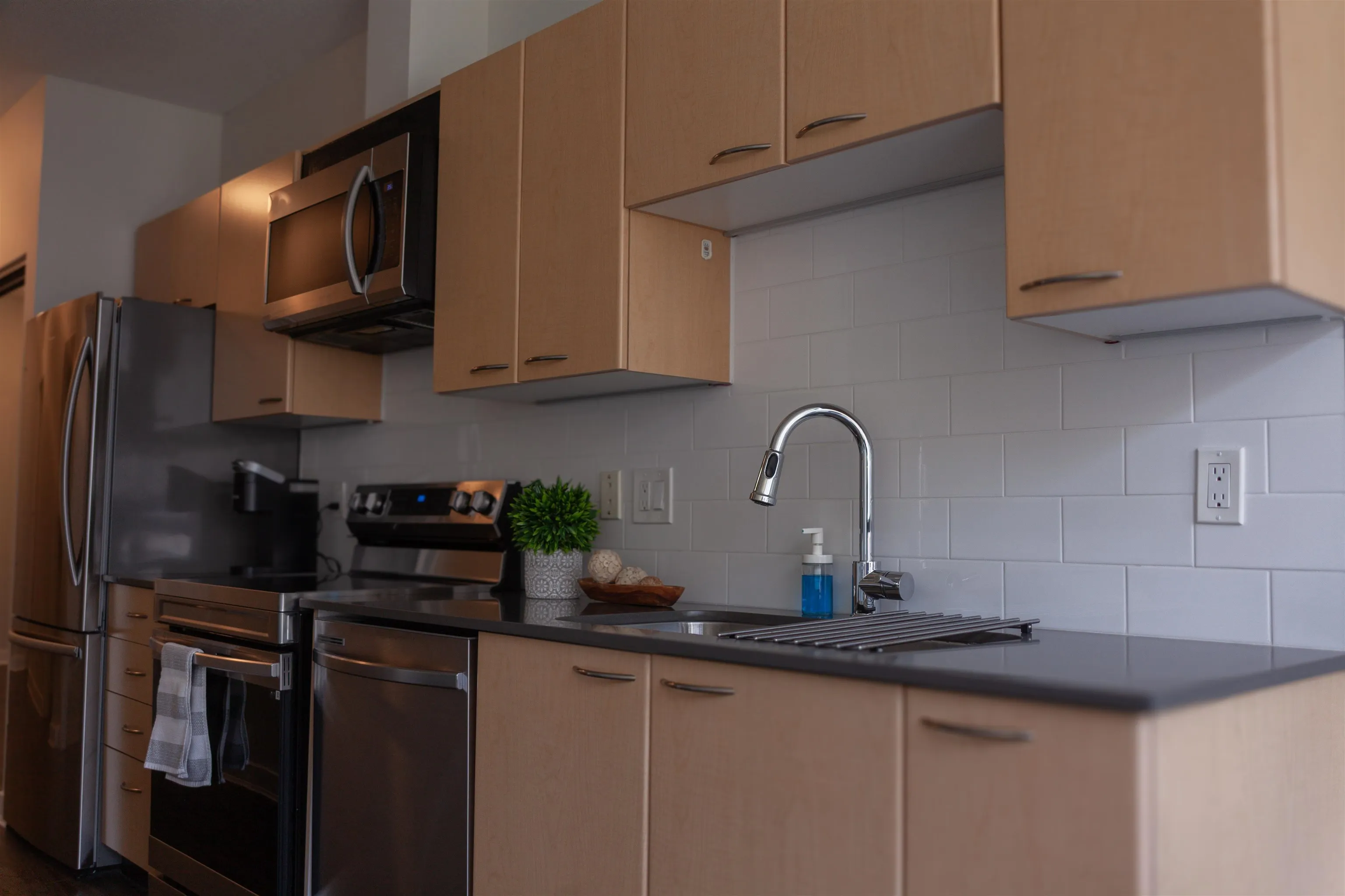 509 1249 Granville Street