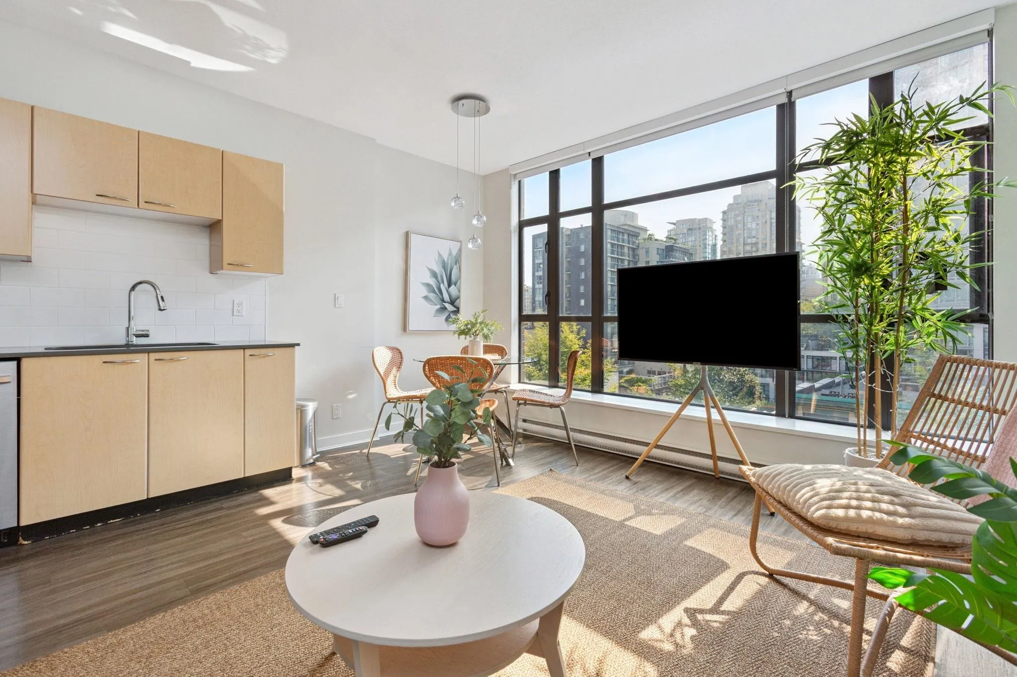 509 1249 Granville Street