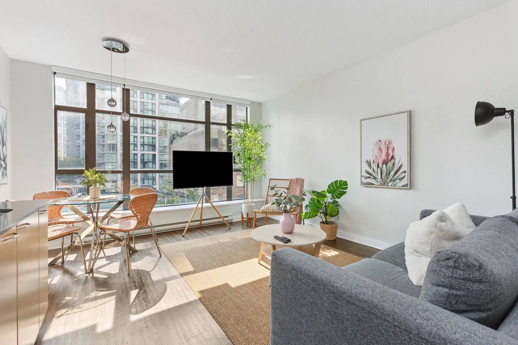 509 1249 Granville Street