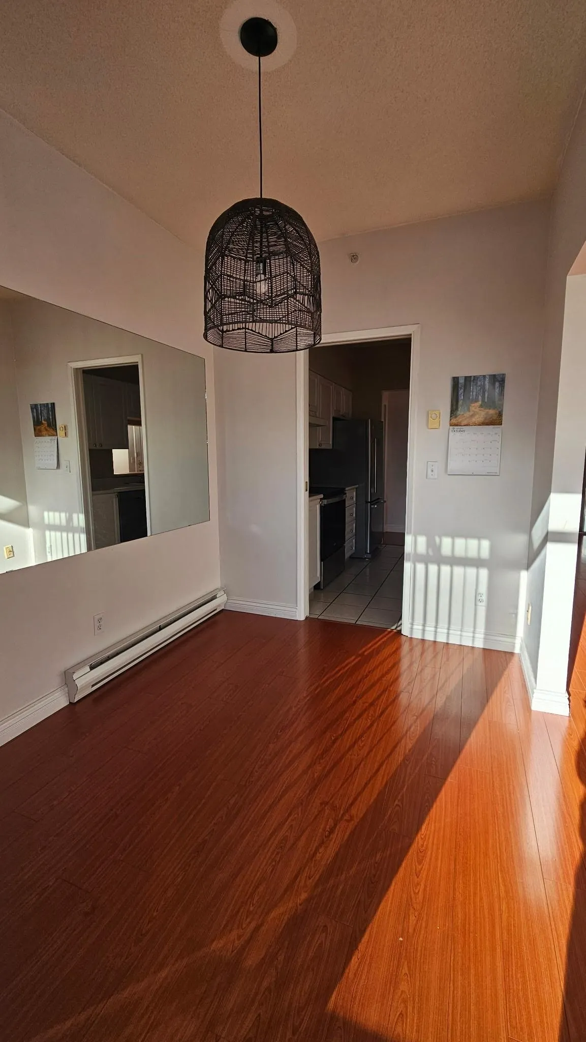 1505 9830 Whalley Boulevard