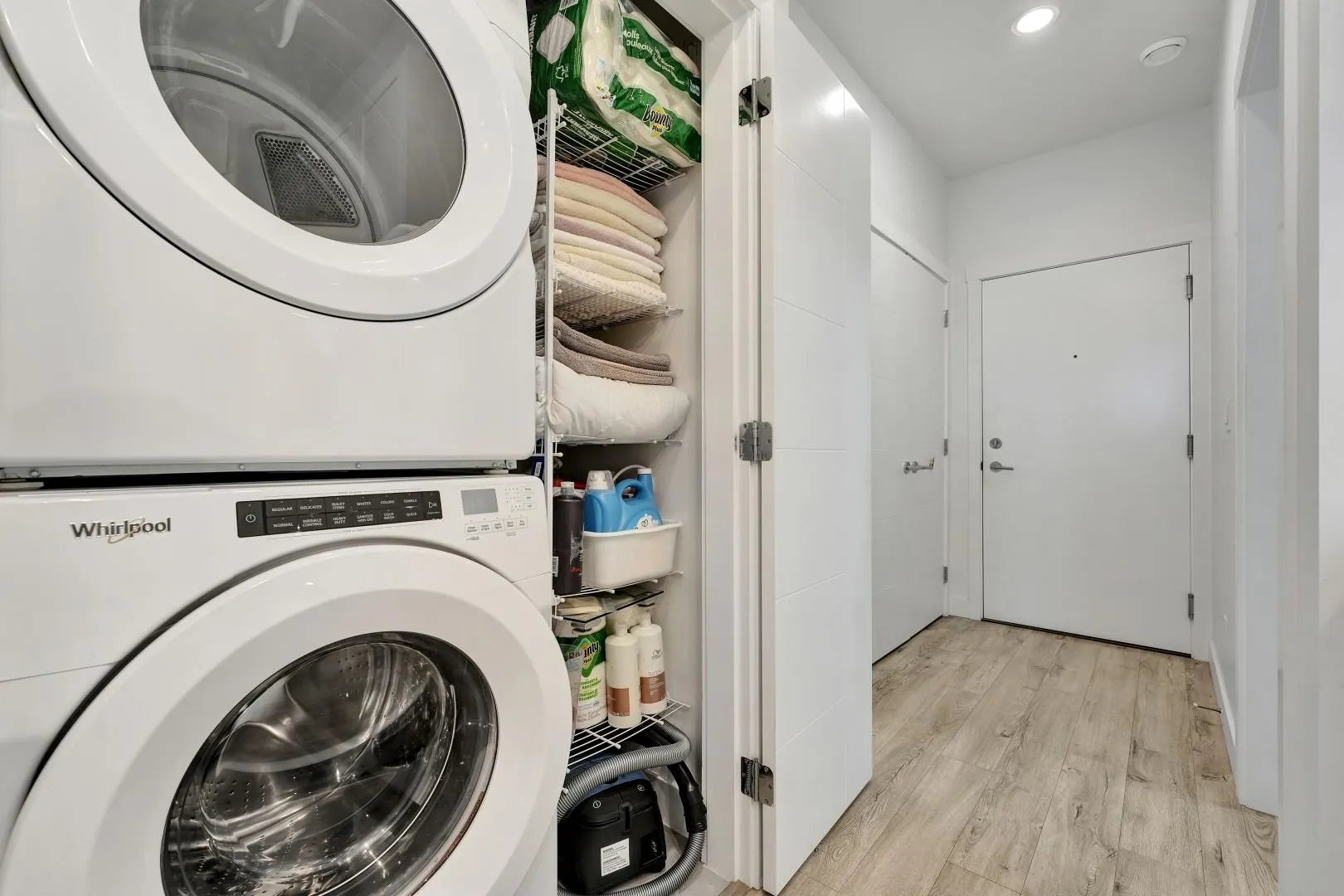 317 5638 201a Street