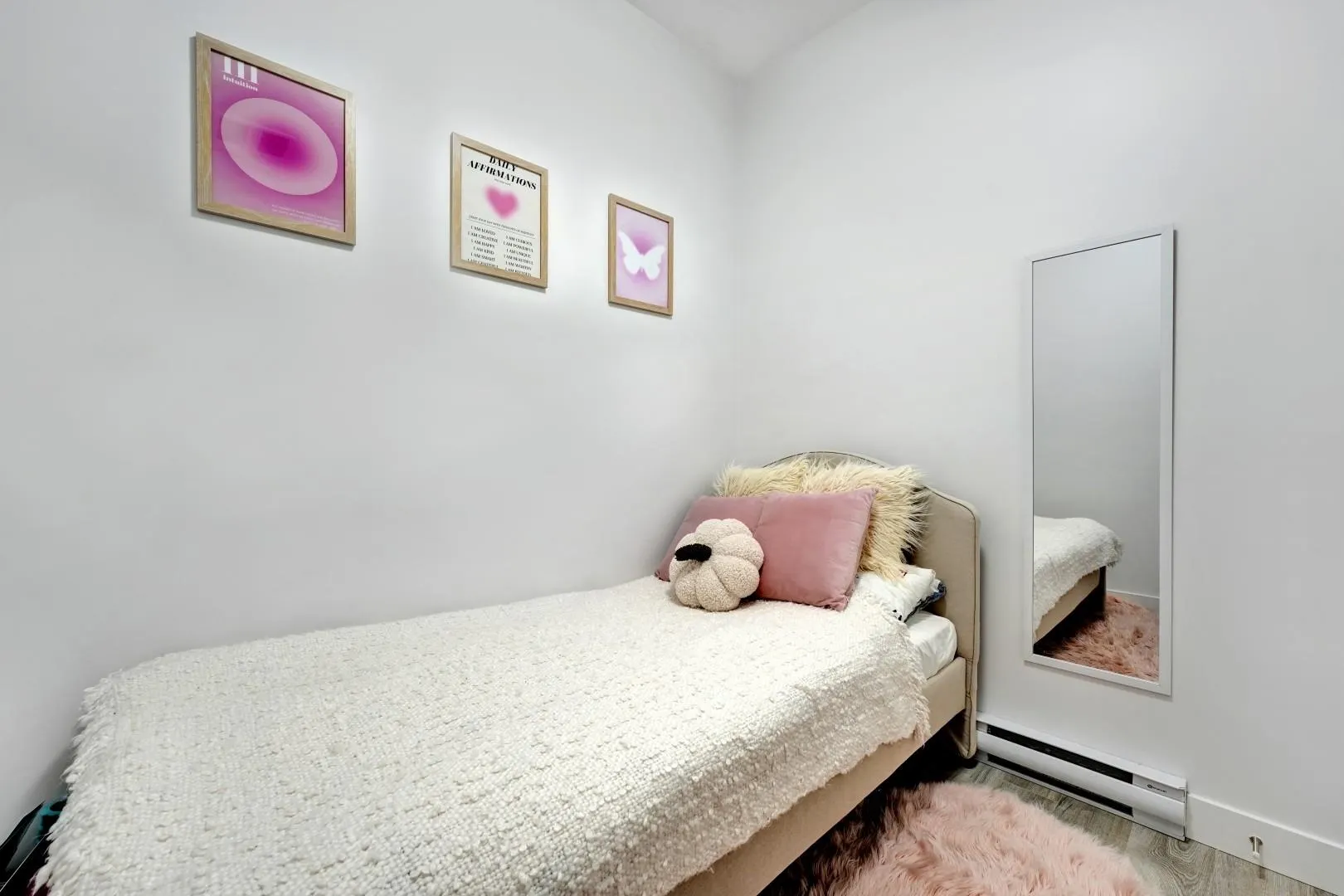 317 5638 201a Street