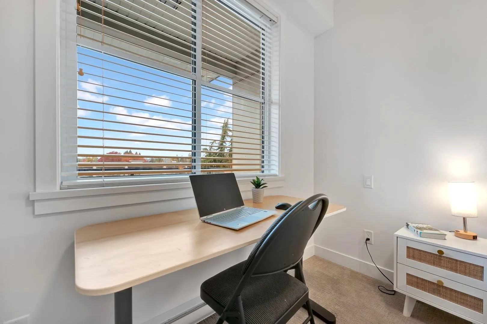 317 5638 201a Street