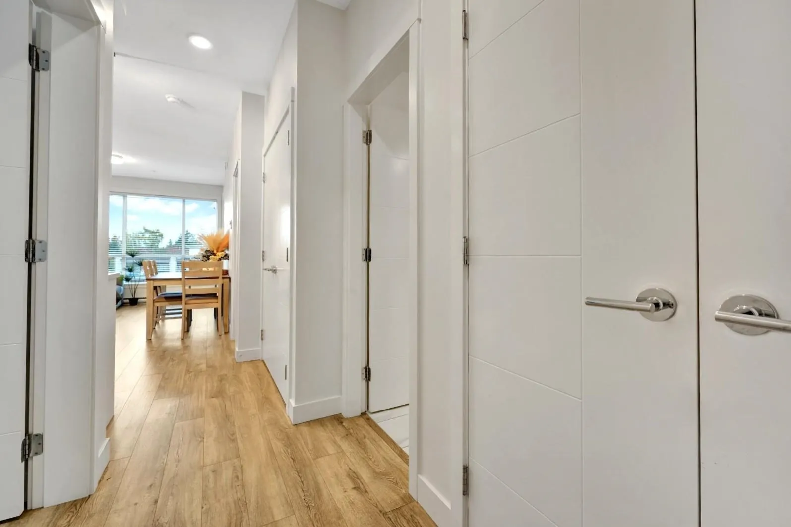 317 5638 201a Street