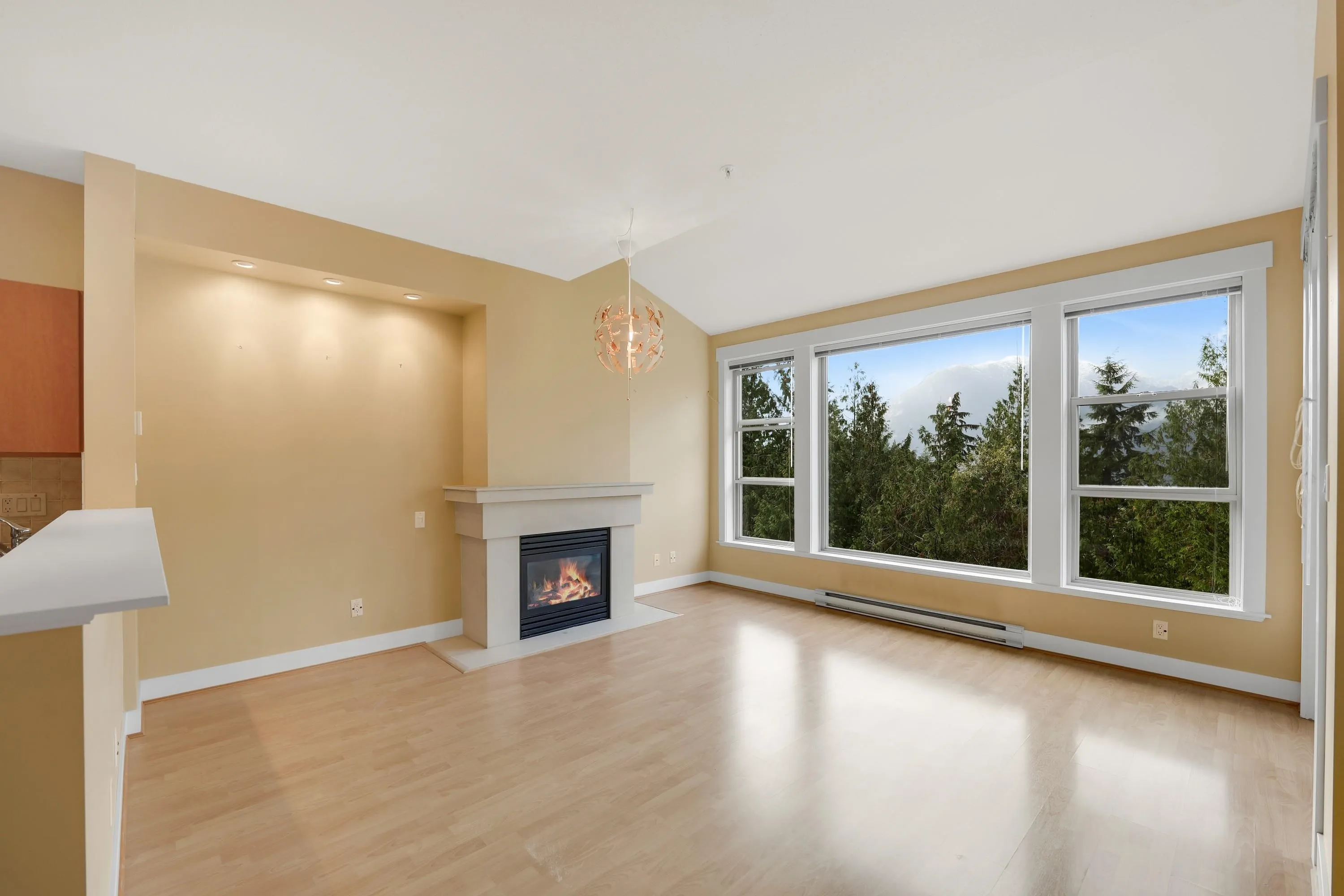 19 1026 Glacier View Drive