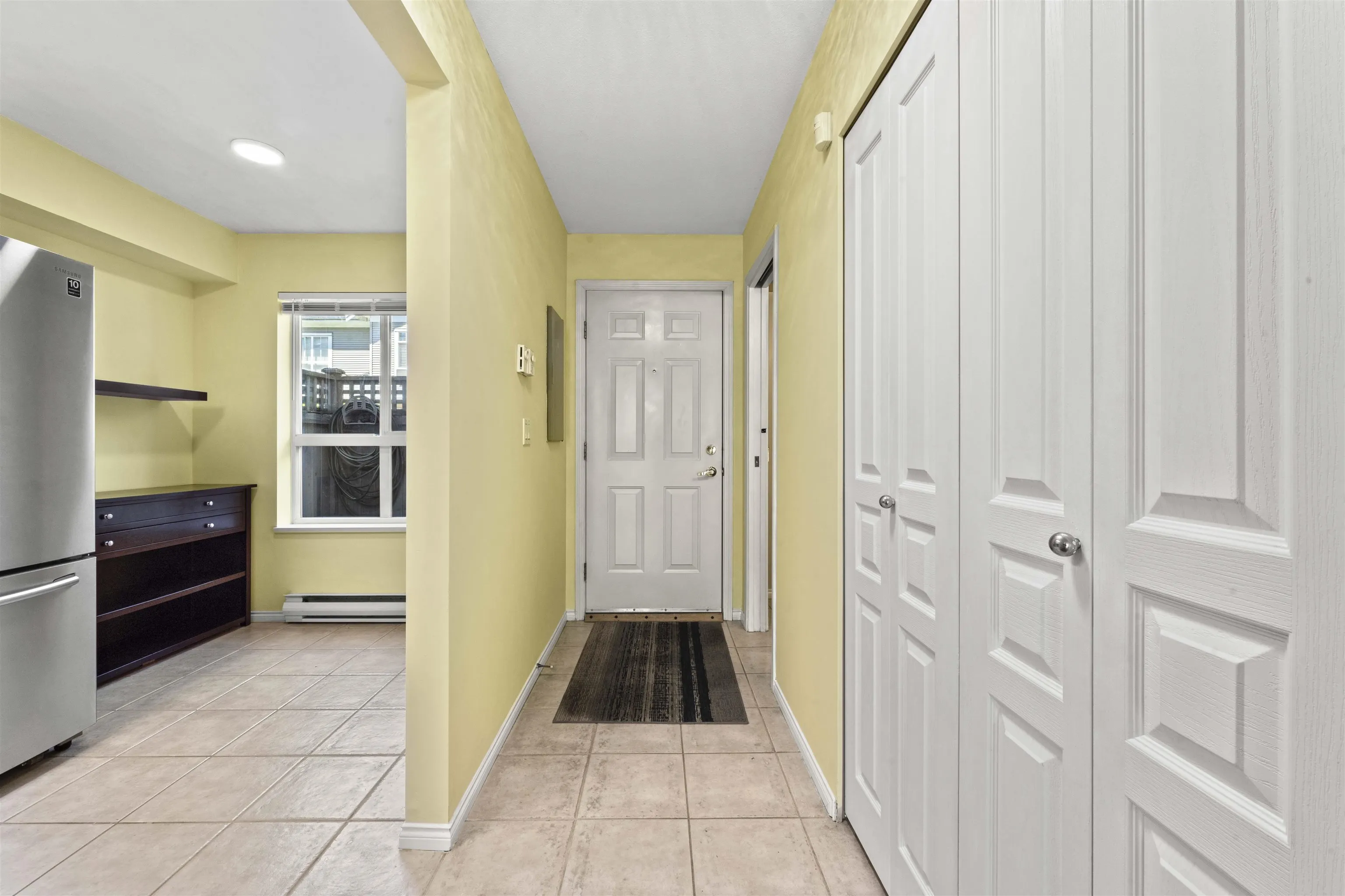 27 6670 Rumble Street