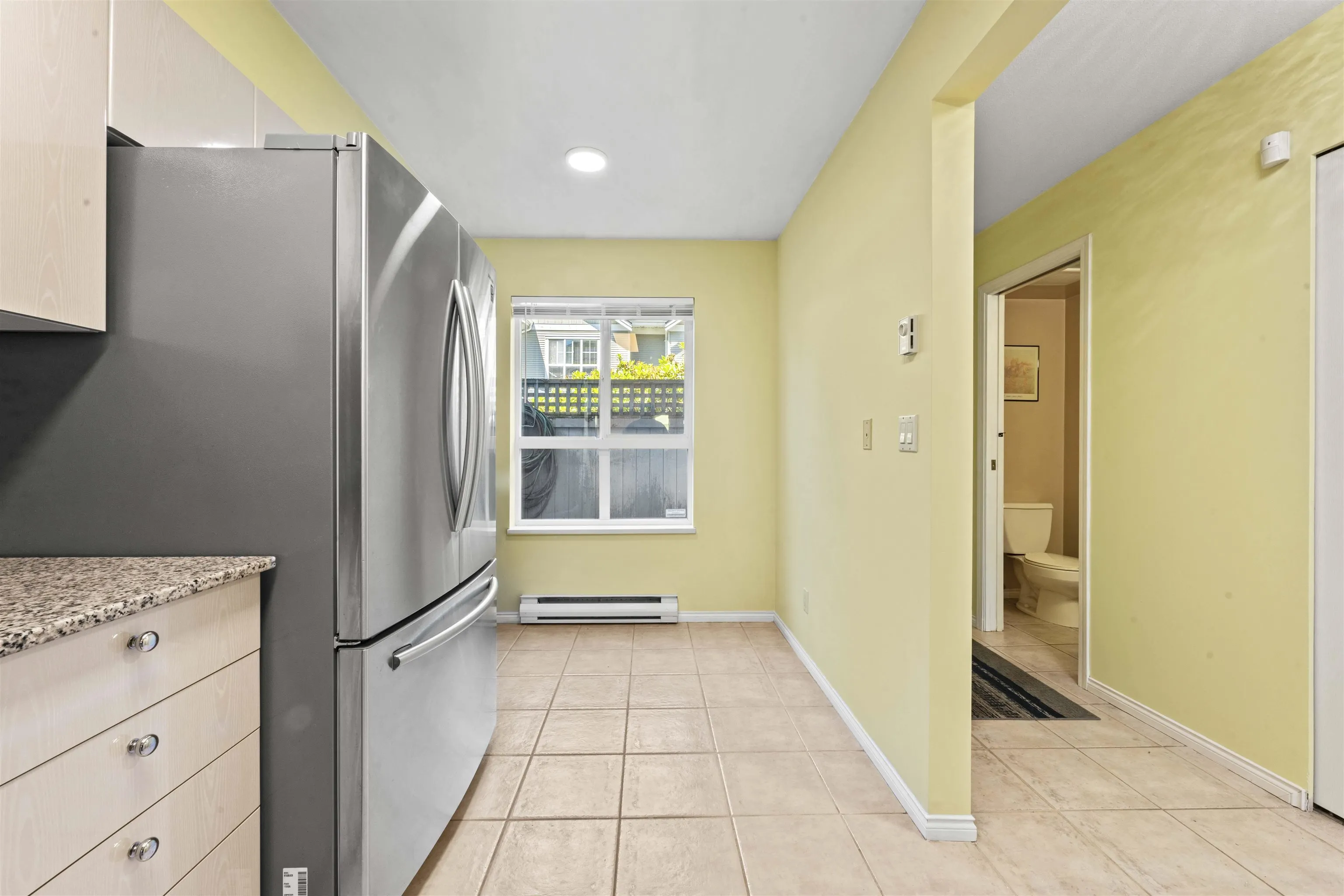 27 6670 Rumble Street