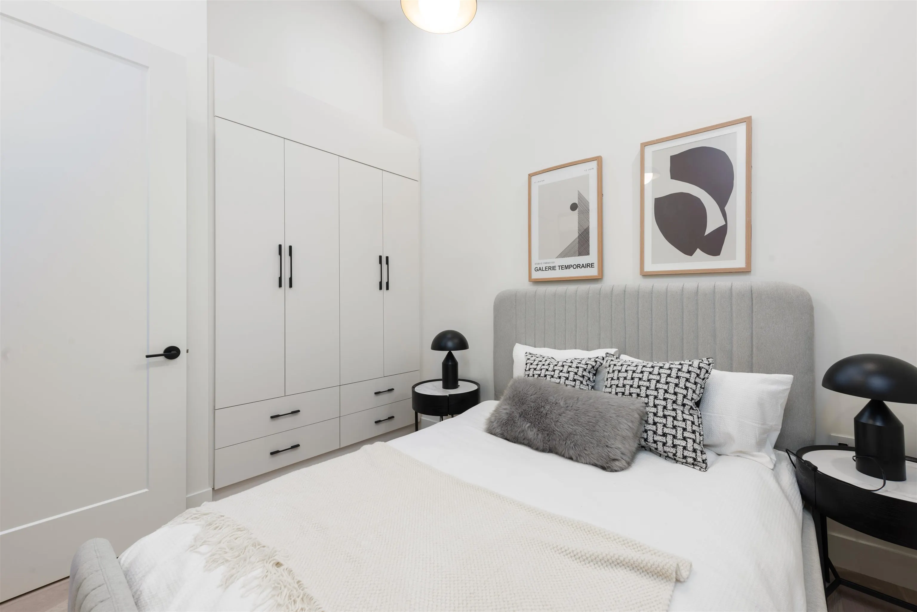 1 65 E King Edward Avenue