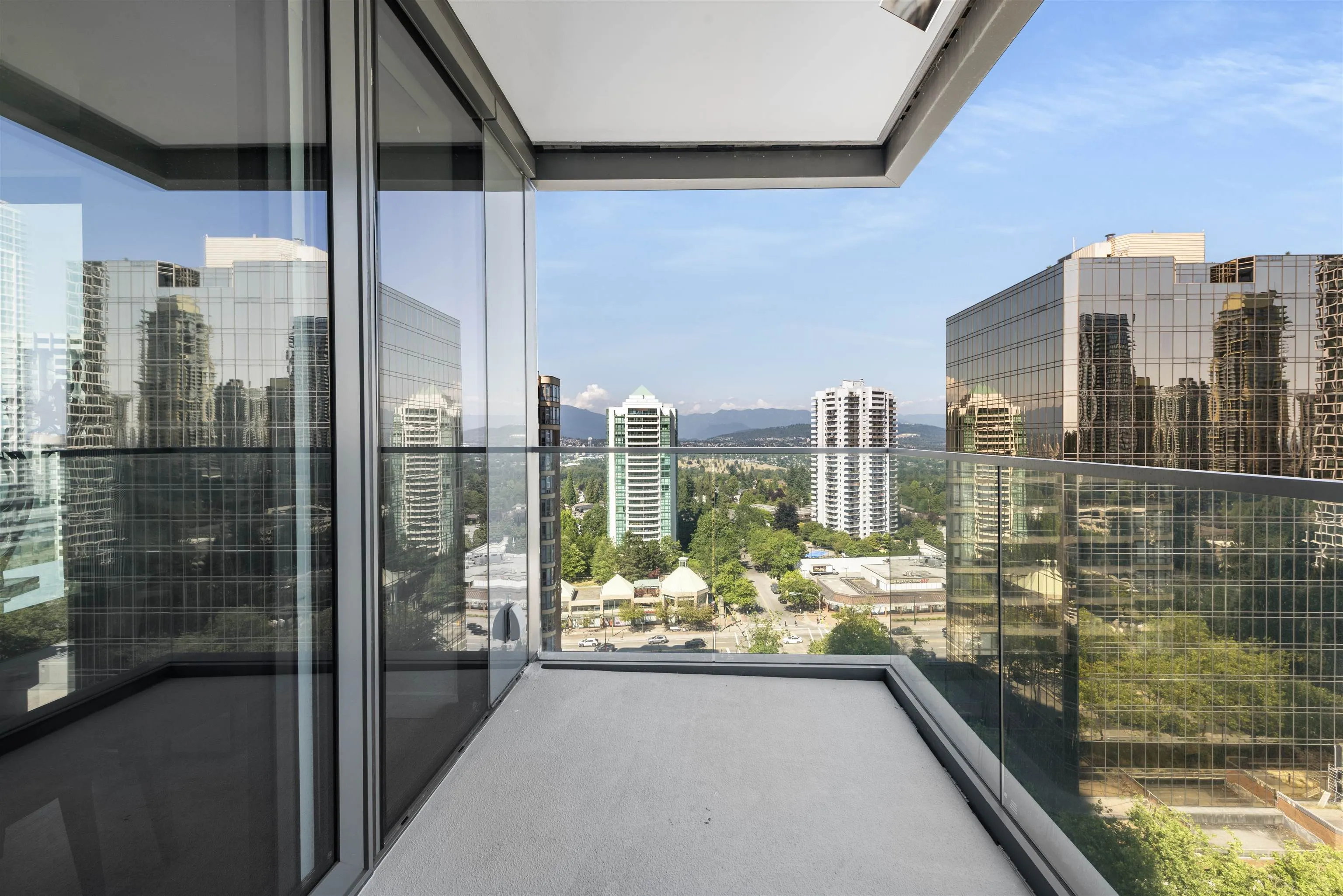 1409 5987 Wilson Avenue